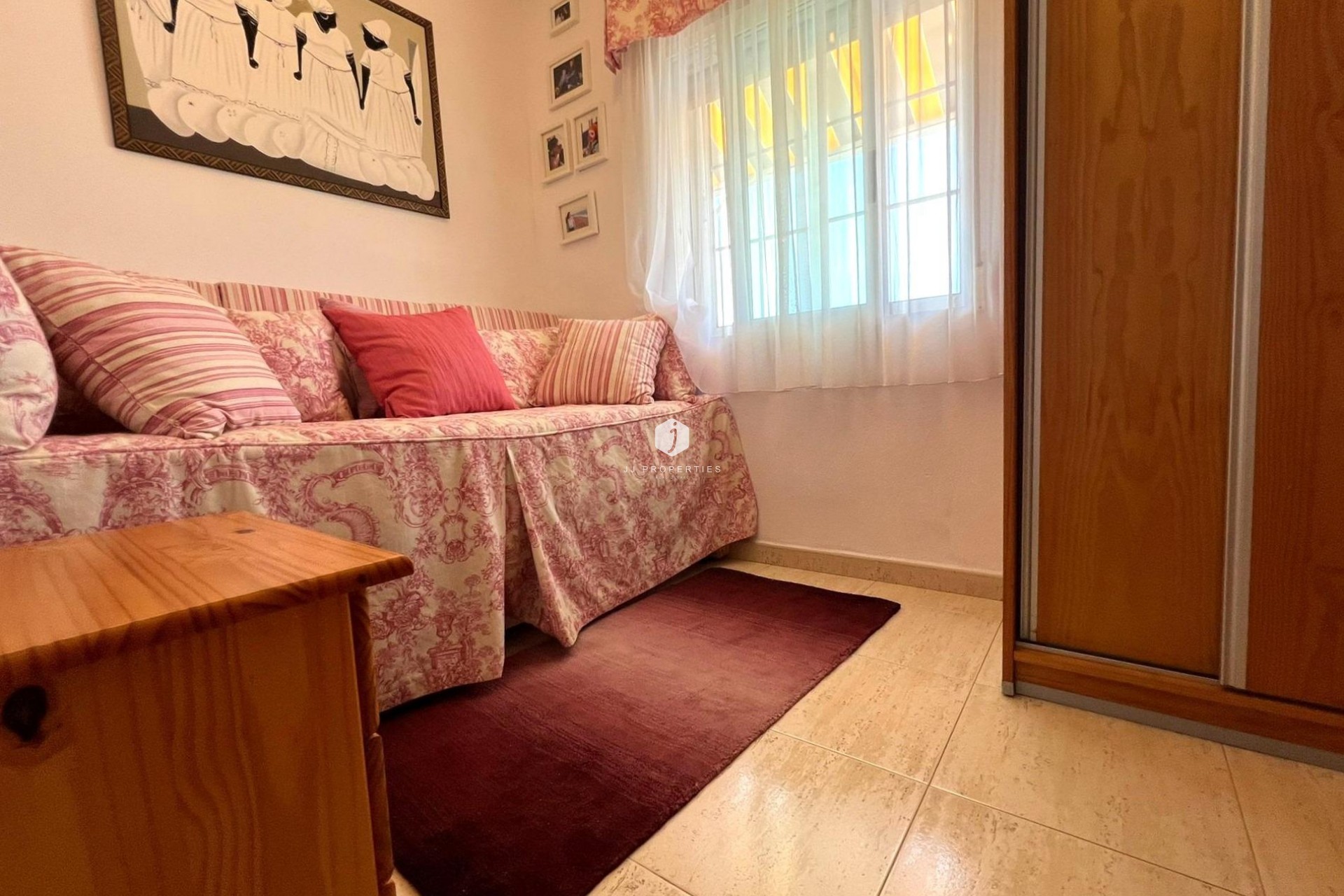 Z drugiej ręki - Bungalow -
Torrevieja - aguas nuevas