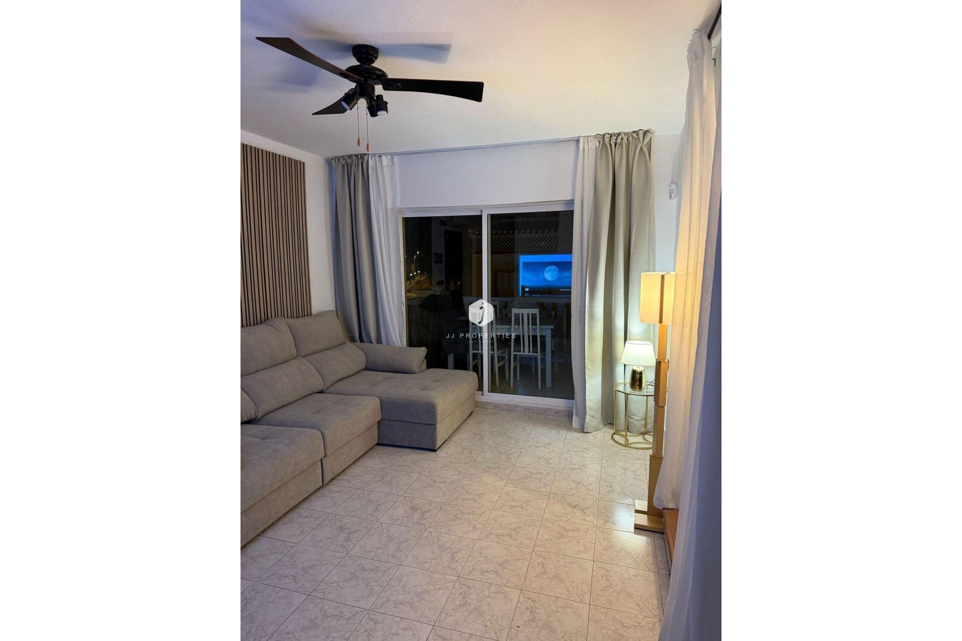 Z drugiej ręki - Bungalow -
Torrevieja - Cañada Del Molino