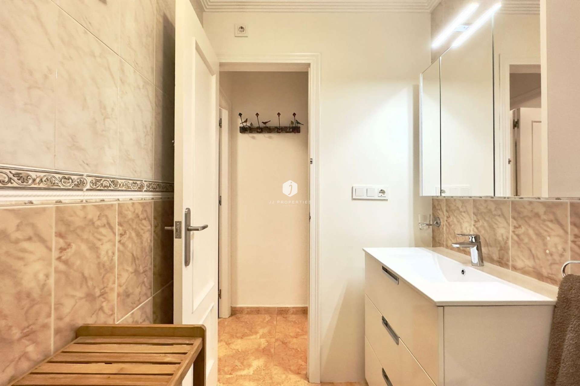 Z drugiej ręki - Bungalow -
Torrevieja - Centro