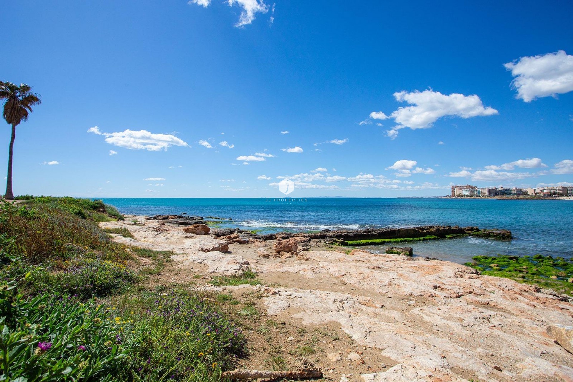 Z drugiej ręki - Bungalow -
Torrevieja - Centro