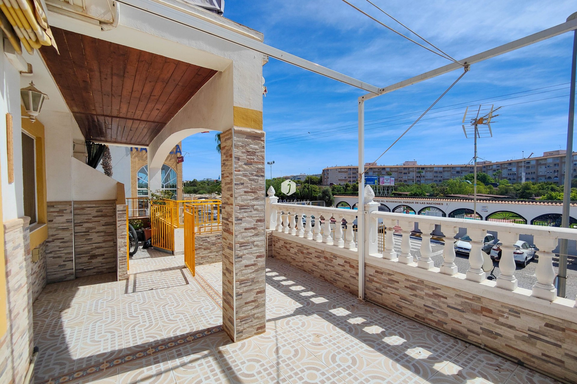 Z drugiej ręki - Bungalow -
Torrevieja - Costa Blanca