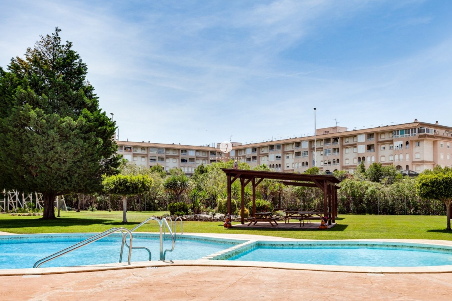 Z drugiej ręki - Bungalow -
Torrevieja - Costa Blanca