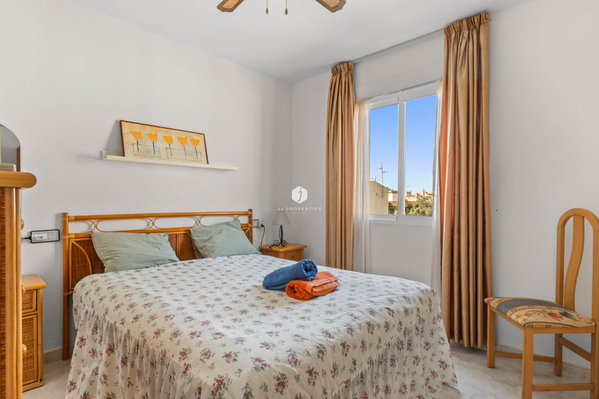 Z drugiej ręki - Bungalow -
Torrevieja - Costa Blanca