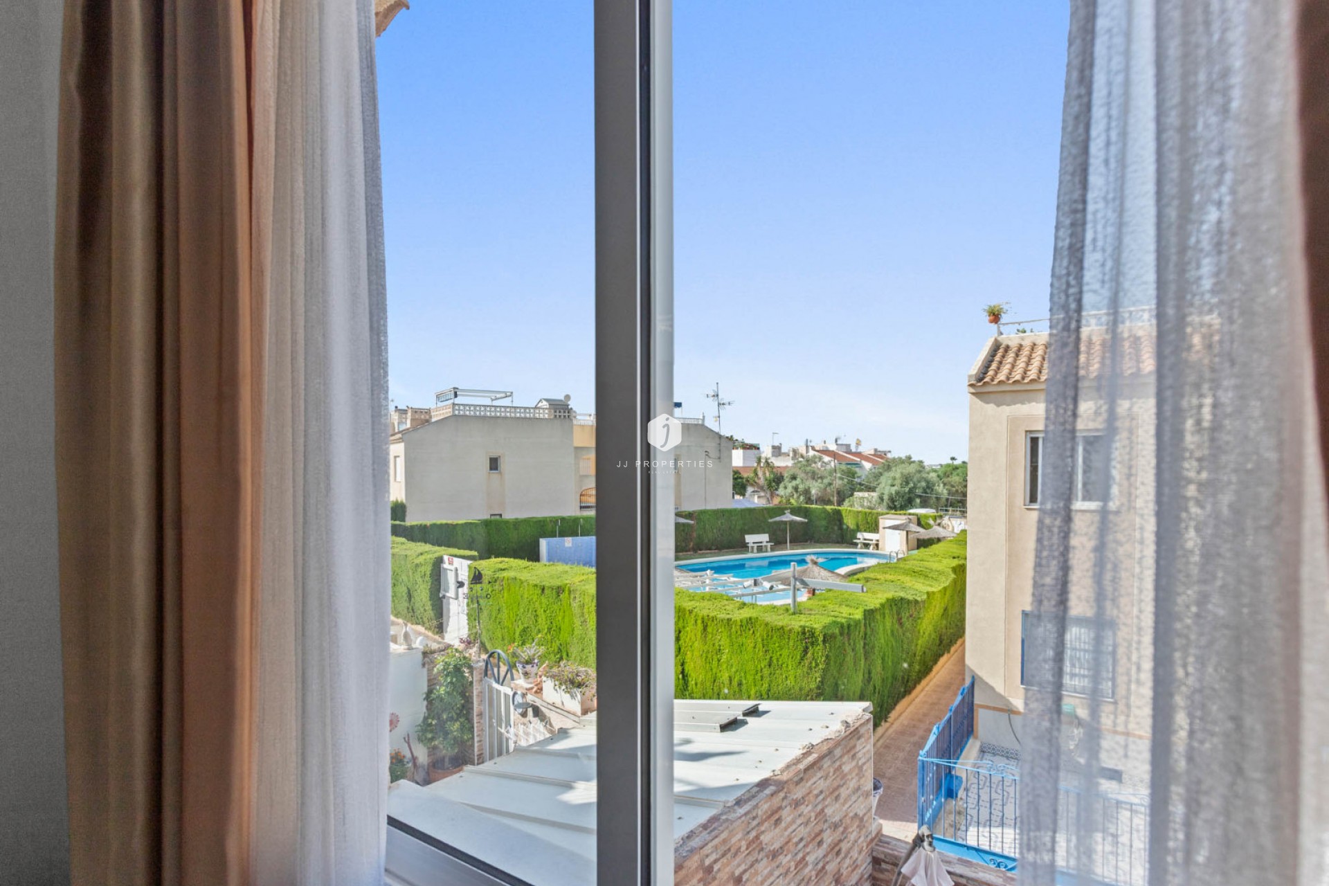 Z drugiej ręki - Bungalow -
Torrevieja - Costa Blanca