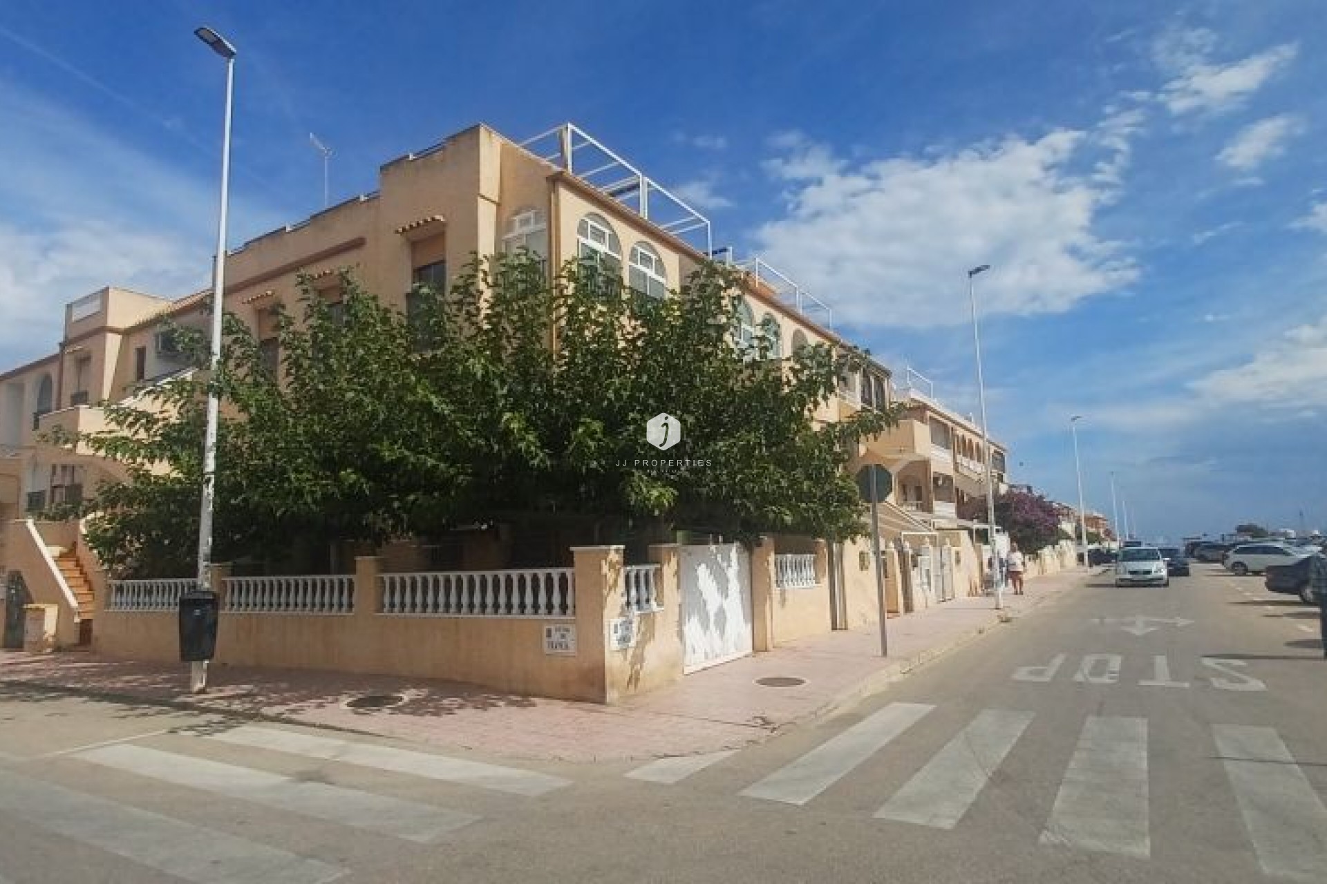 Z drugiej ręki - Bungalow -
Torrevieja - Costa Blanca
