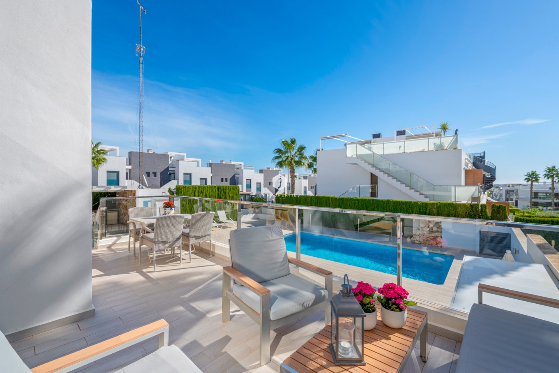 Z drugiej ręki - Bungalow -
Torrevieja - Costa Blanca