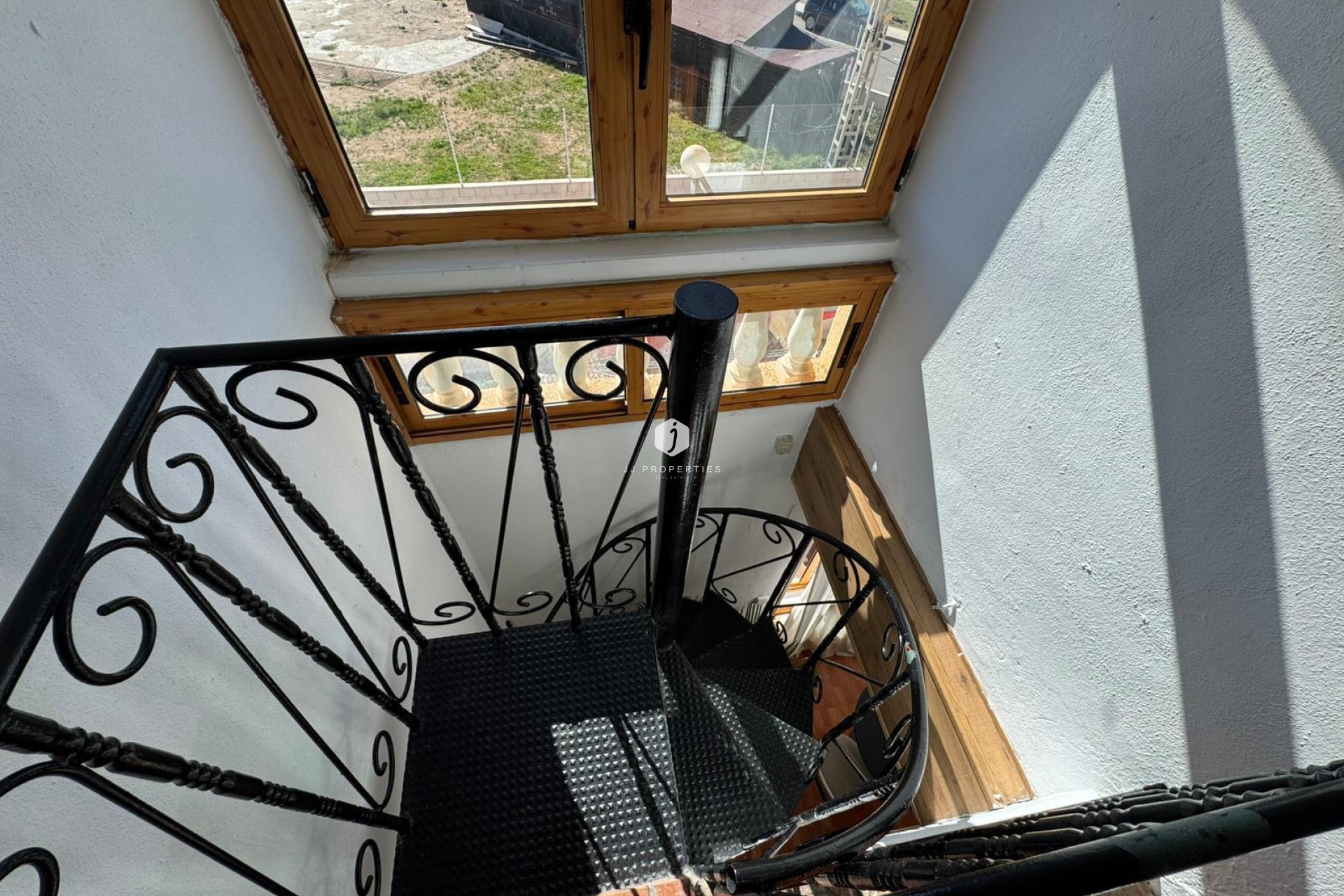 Z drugiej ręki - Bungalow -
Torrevieja - Costa Blanca