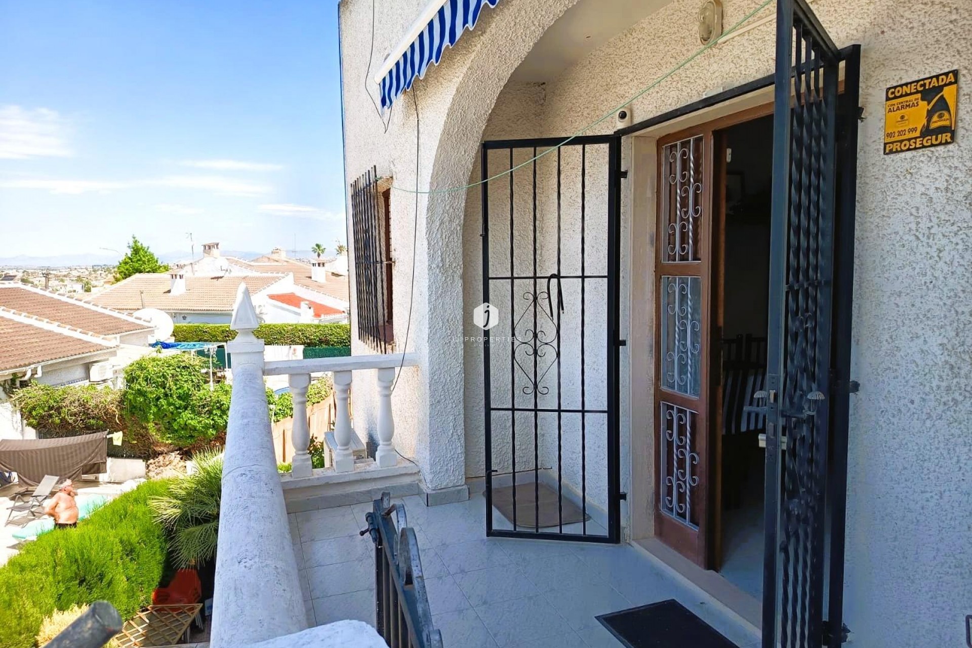 Z drugiej ręki - Bungalow -
Torrevieja - Costa Blanca