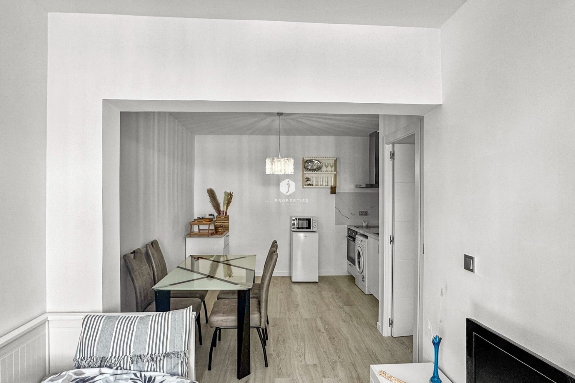 Z drugiej ręki - Bungalow -
Torrevieja - Costa Blanca