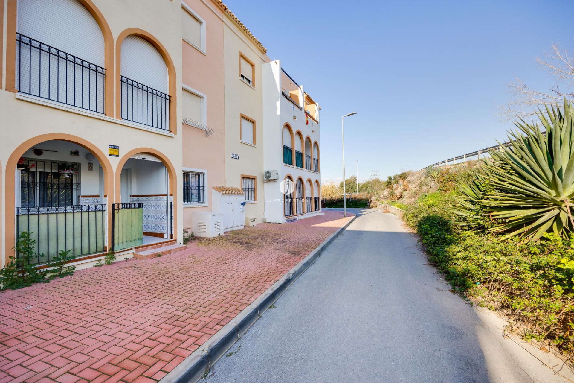Z drugiej ręki - Bungalow -
Torrevieja - Costa Blanca
