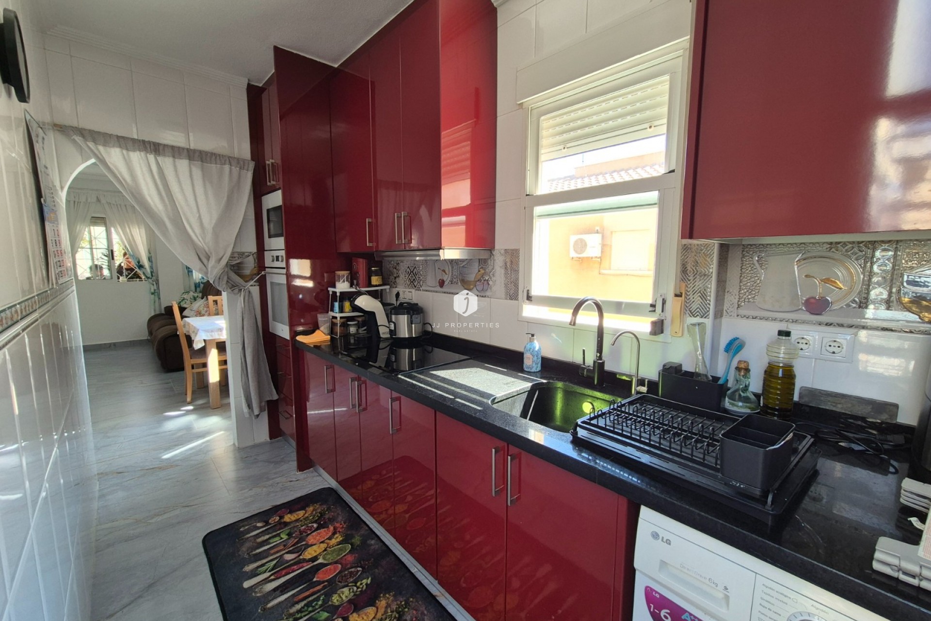Z drugiej ręki - Bungalow -
Torrevieja - Costa Blanca