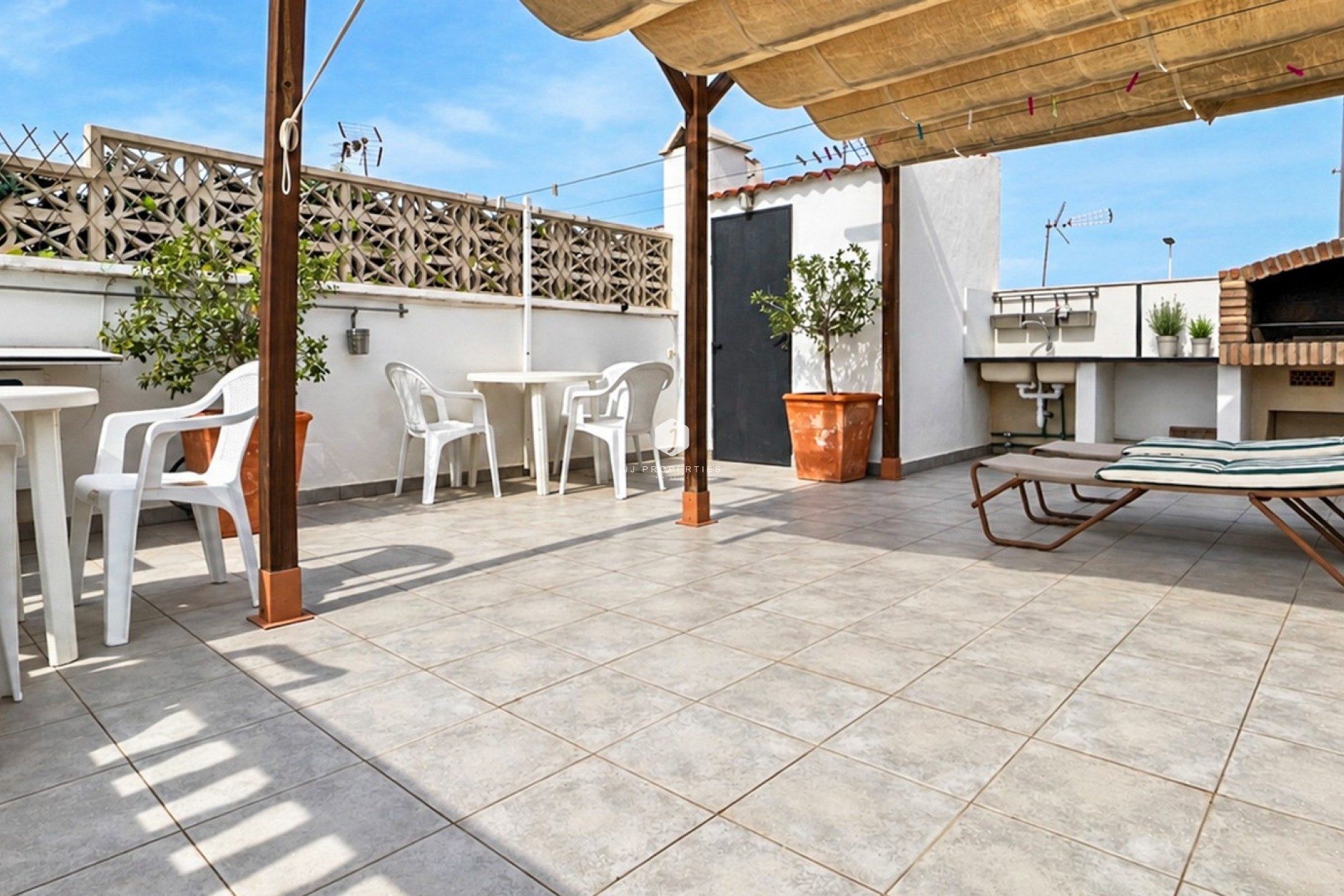 Z drugiej ręki - Bungalow -
Torrevieja - Costa Blanca