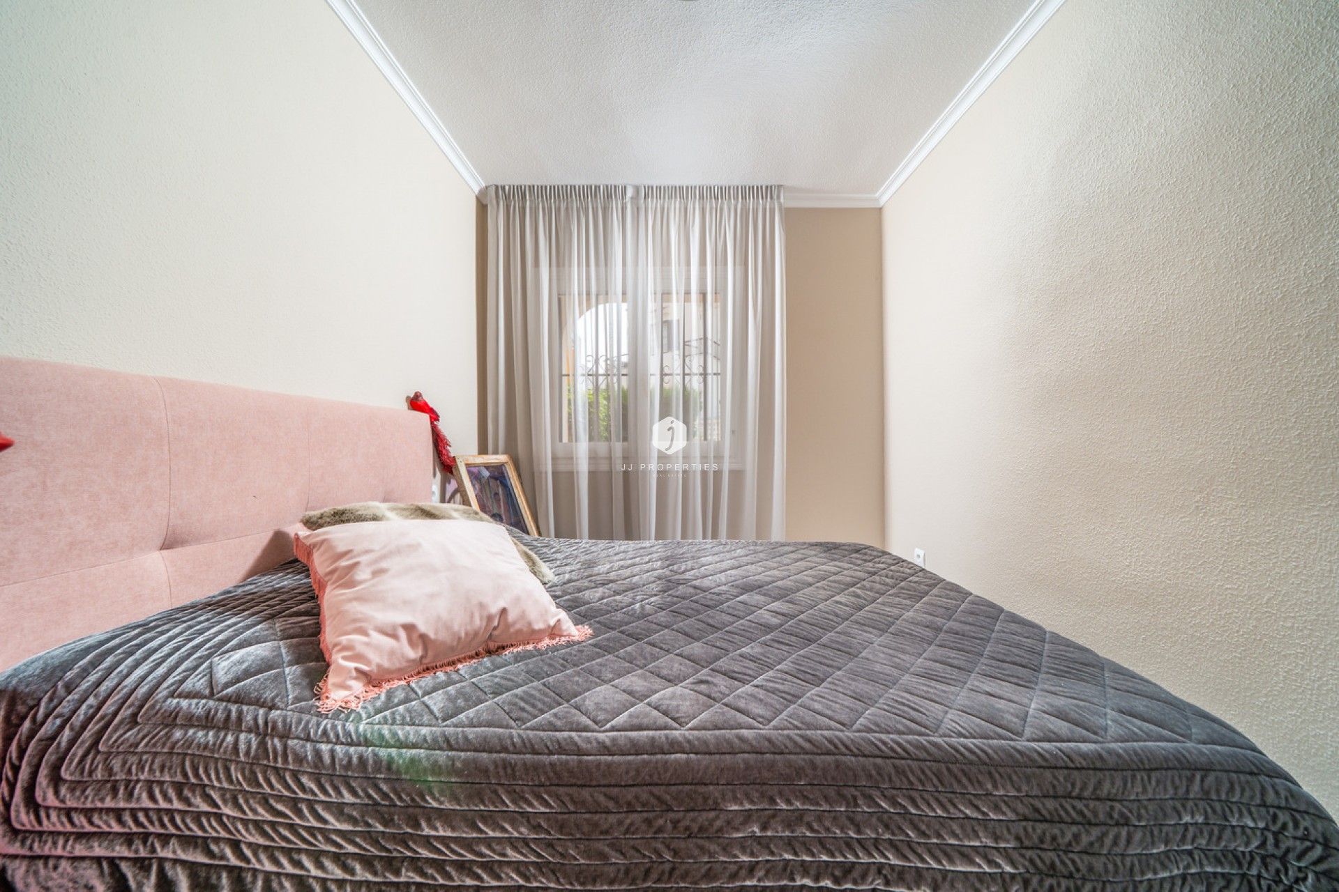 Z drugiej ręki - Bungalow -
Torrevieja - La Mata