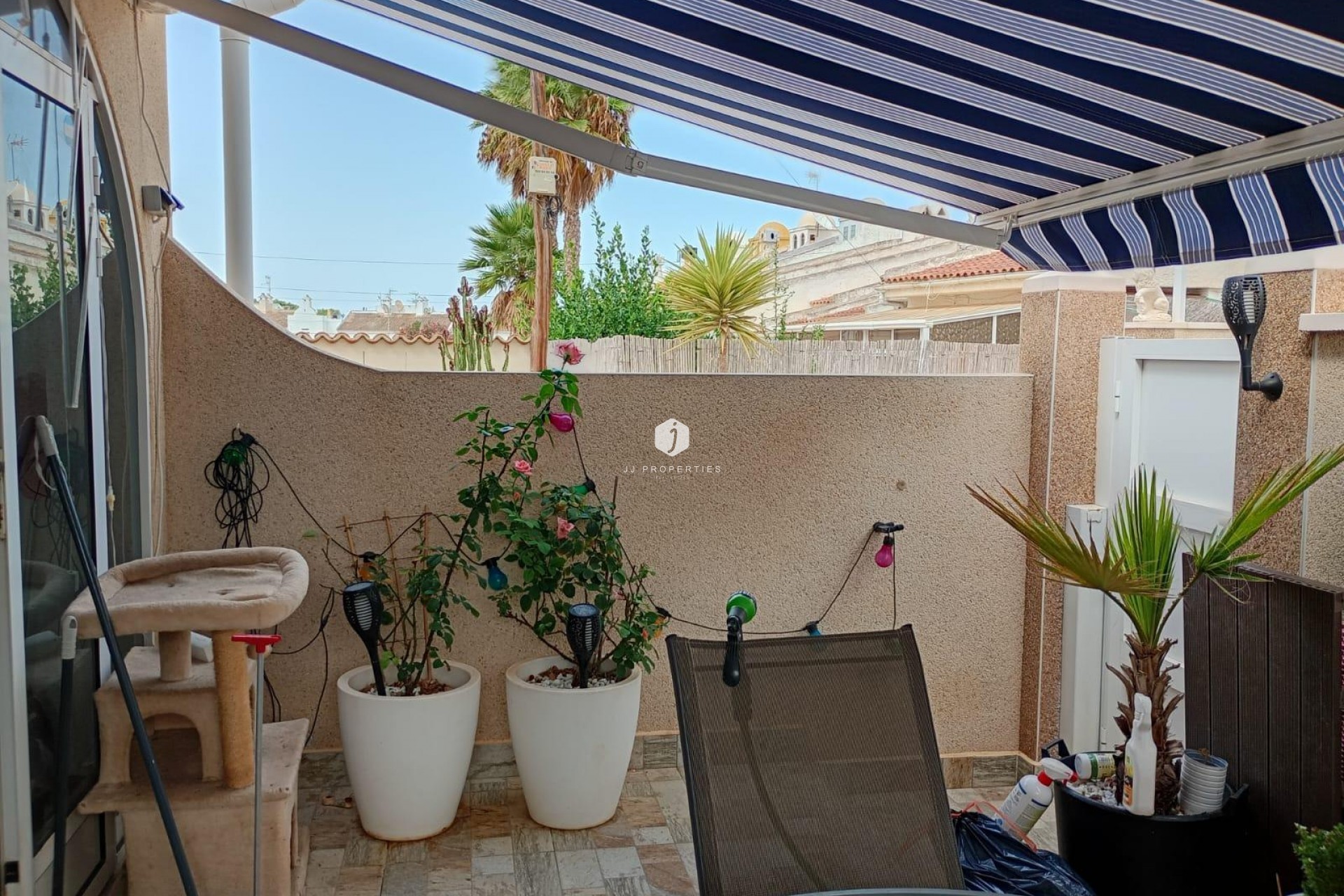 Z drugiej ręki - Bungalow -
Torrevieja - La Siesta - El Salado - Torreta