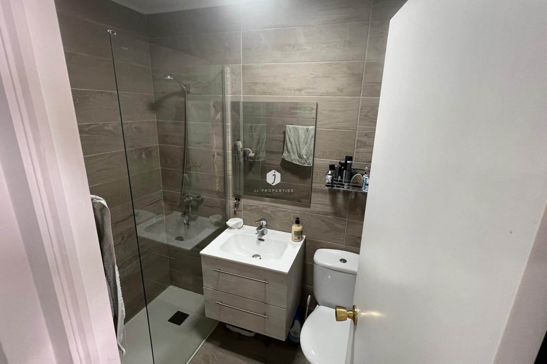 Z drugiej ręki - Bungalow -
Torrevieja - La Siesta - El Salado - Torreta