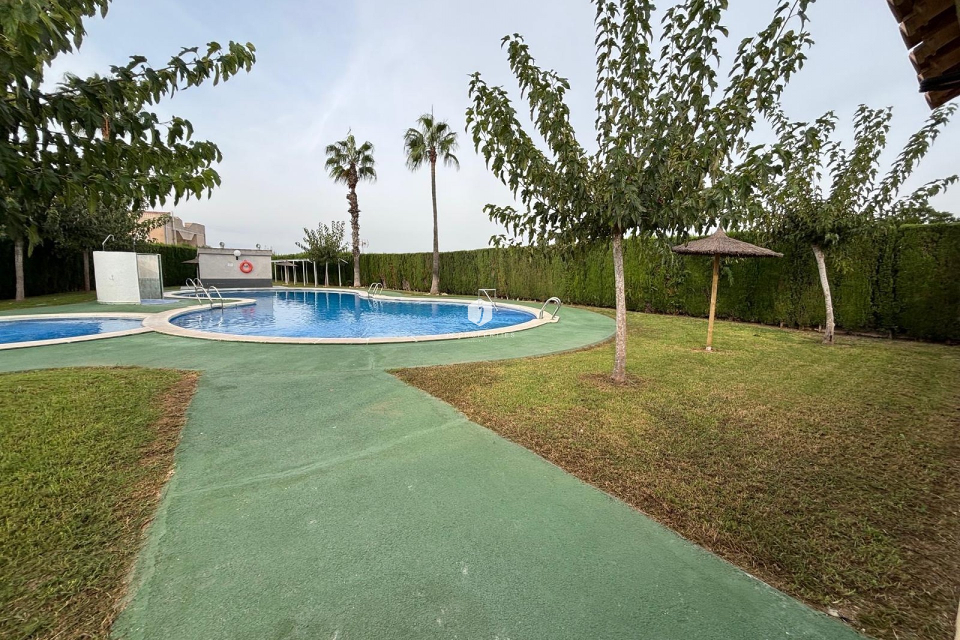 Z drugiej ręki - Bungalow -
Torrevieja - La Siesta - El Salado - Torreta