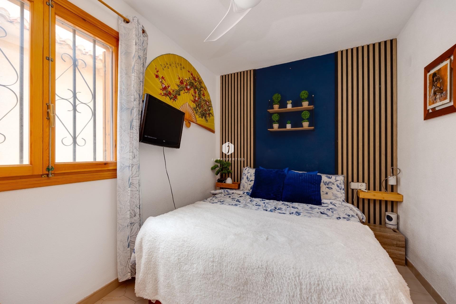 Z drugiej ręki - Bungalow -
Torrevieja - La Siesta - El Salado - Torreta