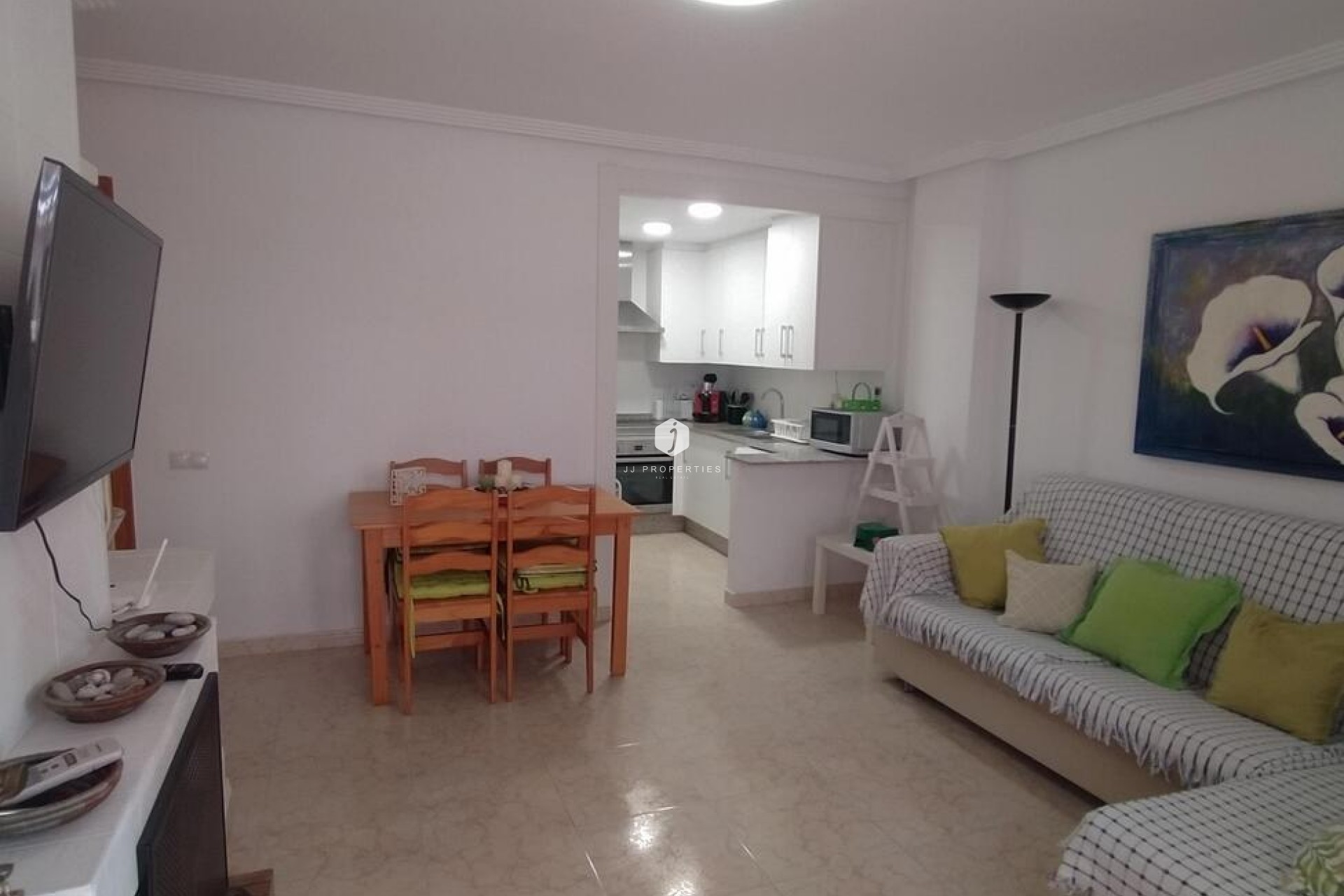 Z drugiej ręki - Bungalow -
Torrevieja - LA VELETA MAR AZUL