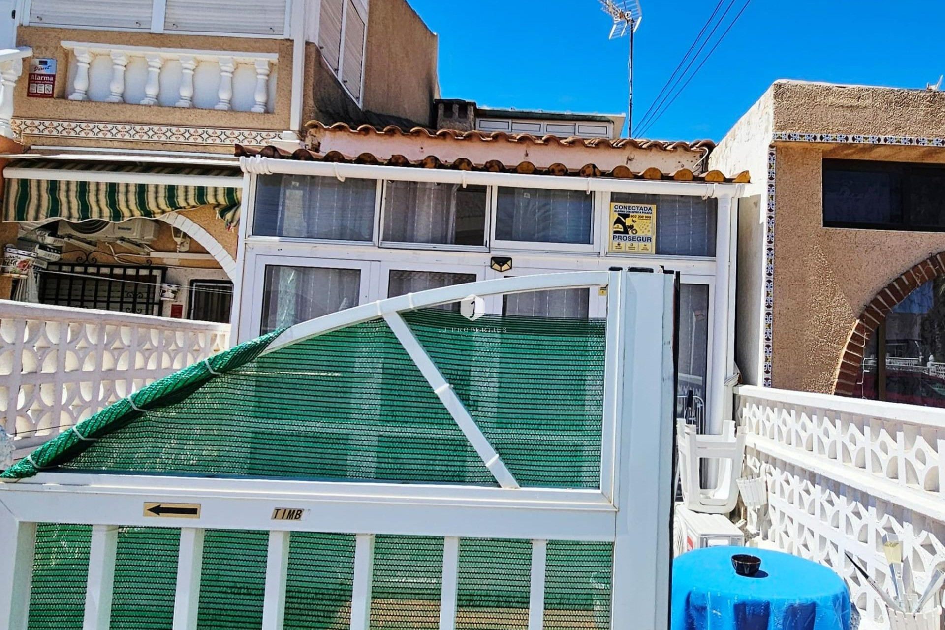 Z drugiej ręki - Bungalow -
Torrevieja - Nueva Torrevieja