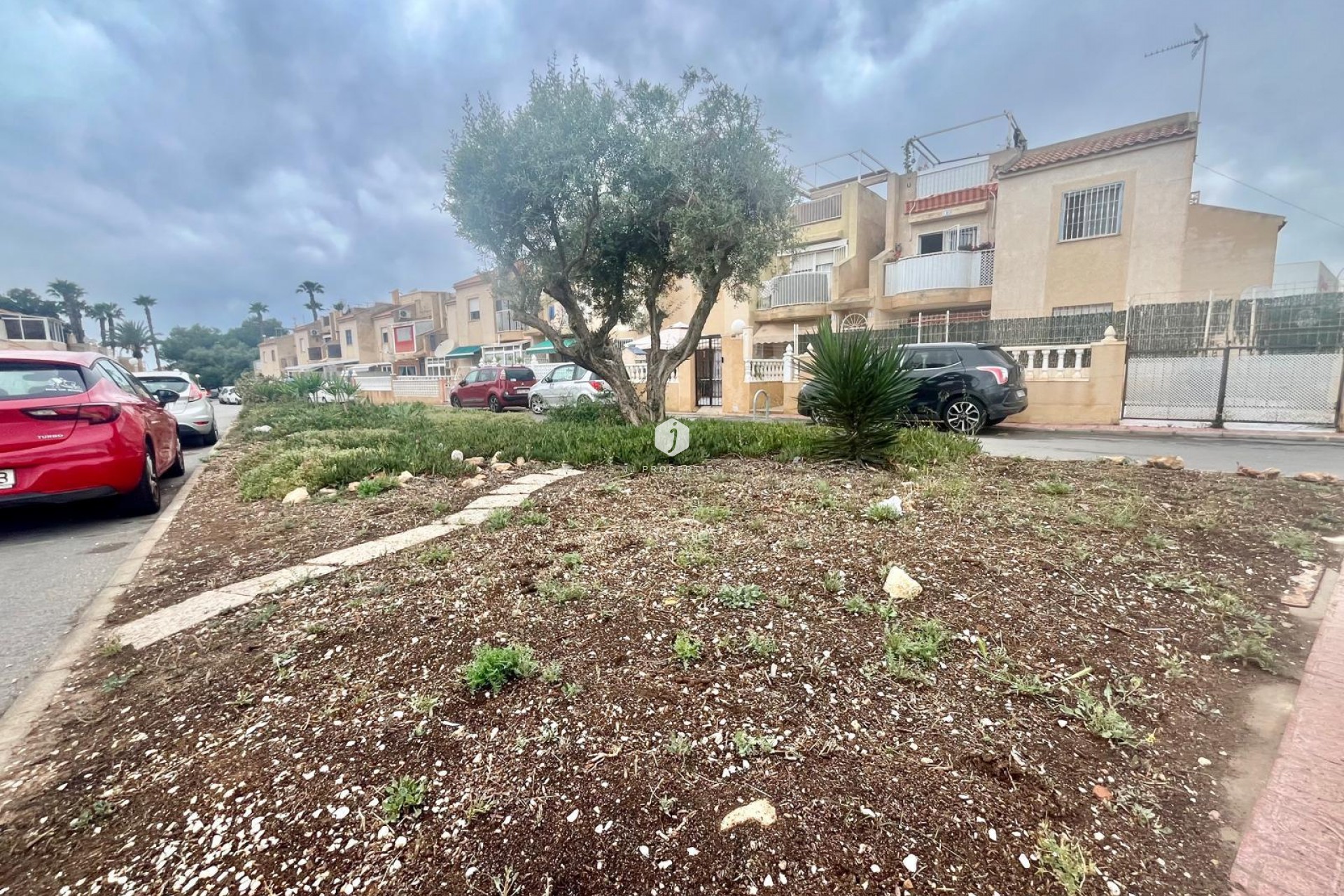 Z drugiej ręki - Bungalow -
Torrevieja - Paraje Natural