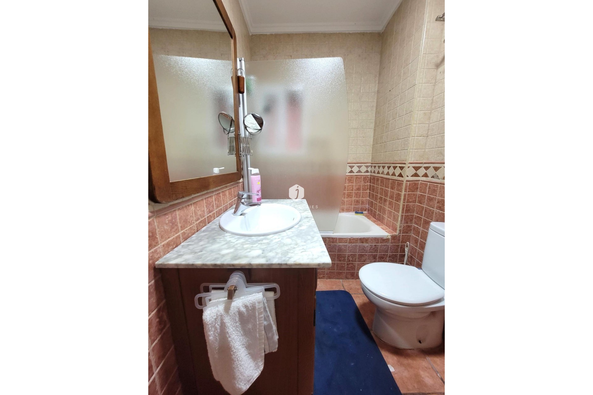 Z drugiej ręki - Bungalow -
Torrevieja - Playa de los Locos