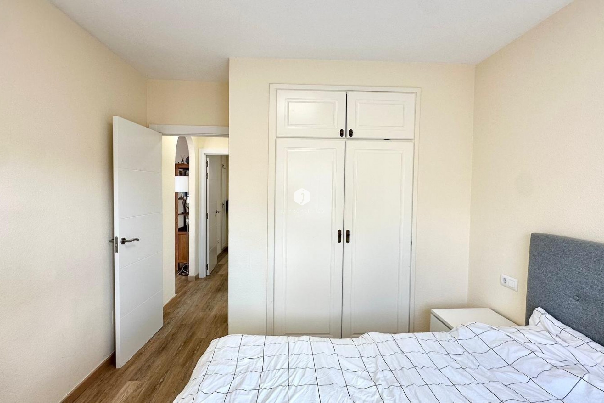 Z drugiej ręki - Bungalow -
Torrevieja - Torreblanca