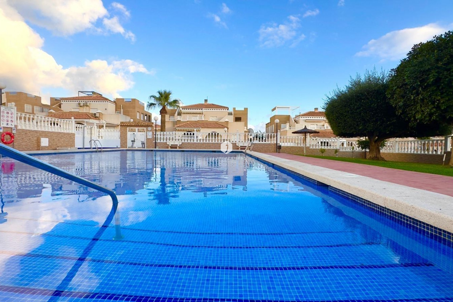 Z drugiej ręki - Bungalow -
Torrevieja - Torreblanca