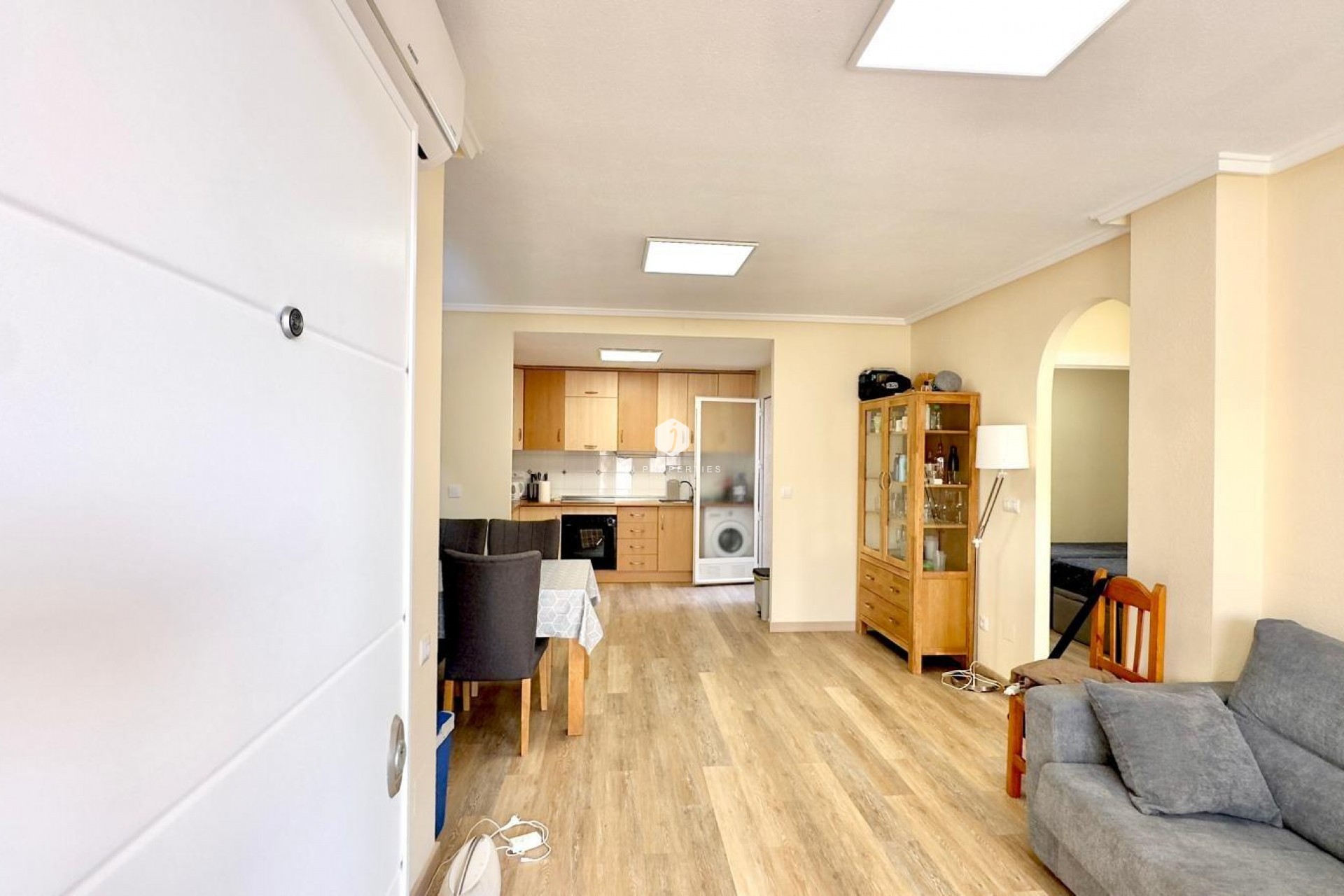 Z drugiej ręki - Bungalow -
Torrevieja - Torreblanca