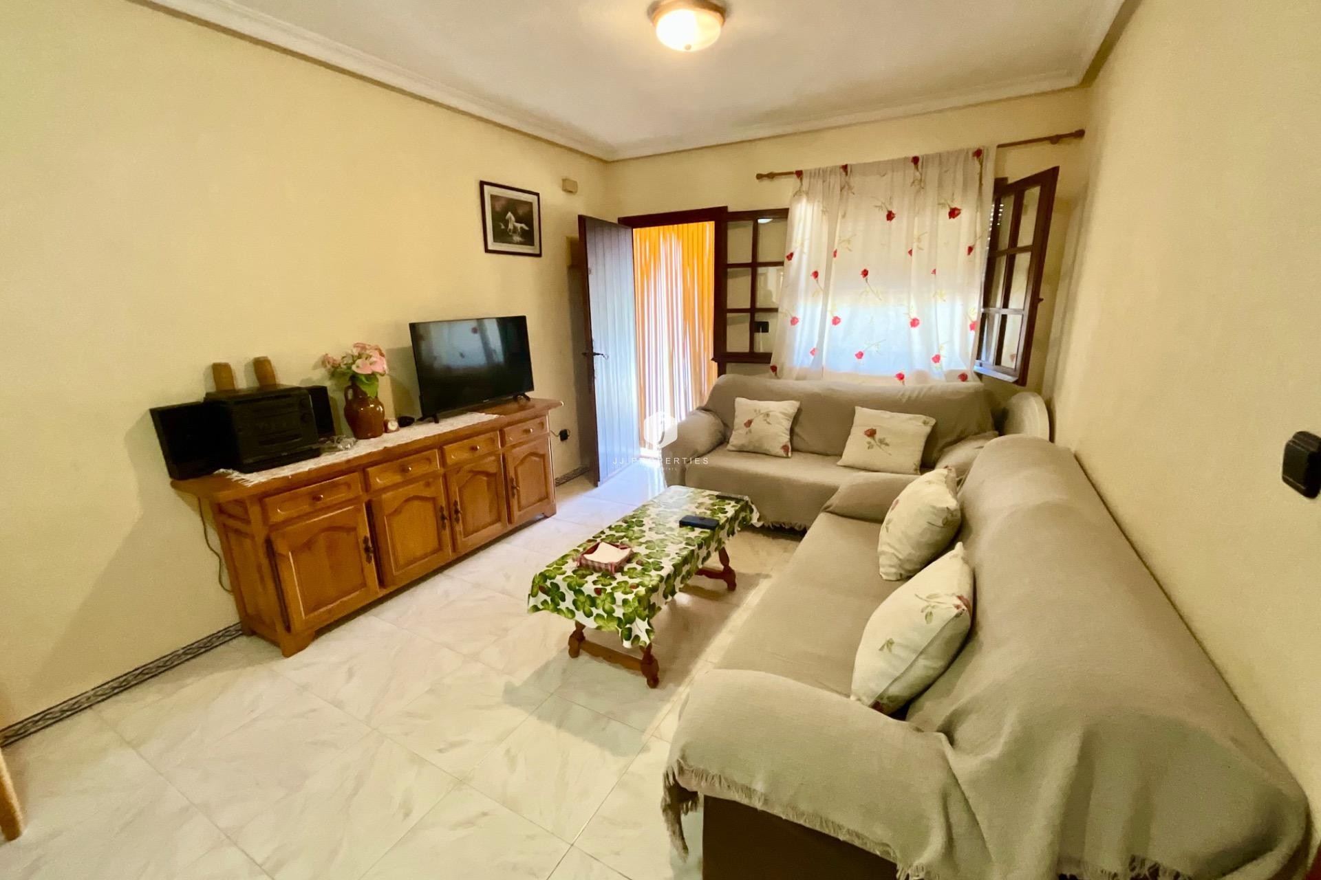 Z drugiej ręki - Bungalow -
Torrevieja - Torreblanca