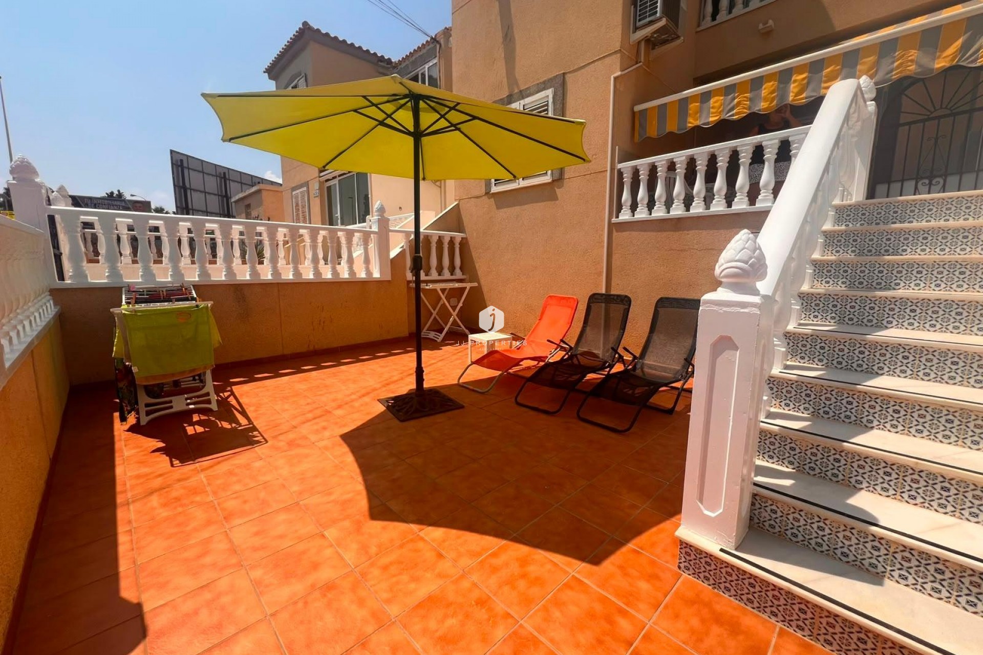 Z drugiej ręki - Bungalow -
Torrevieja - Torrejón