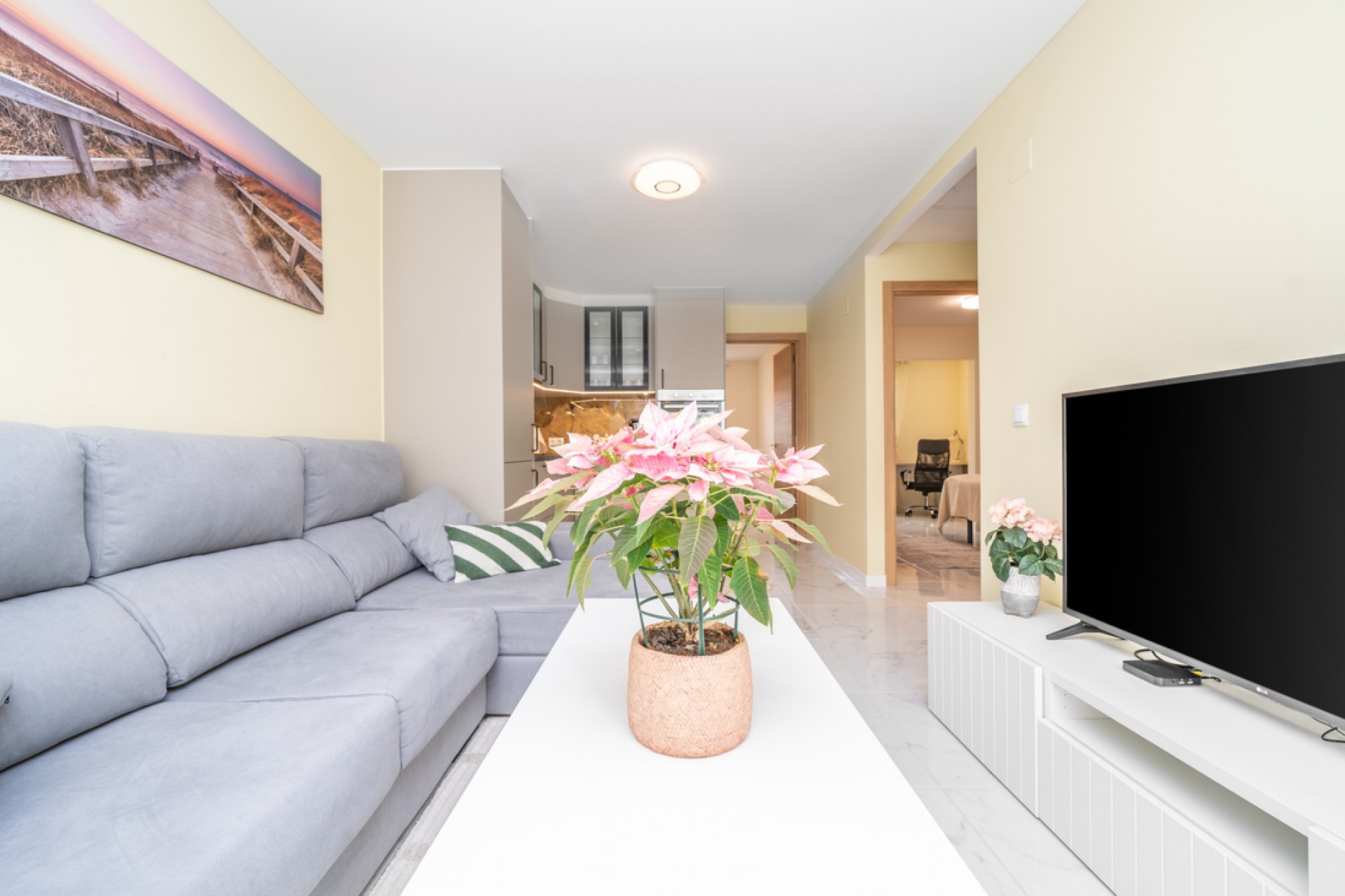 Z drugiej ręki - Bungalow -
Torrevieja - Torretas