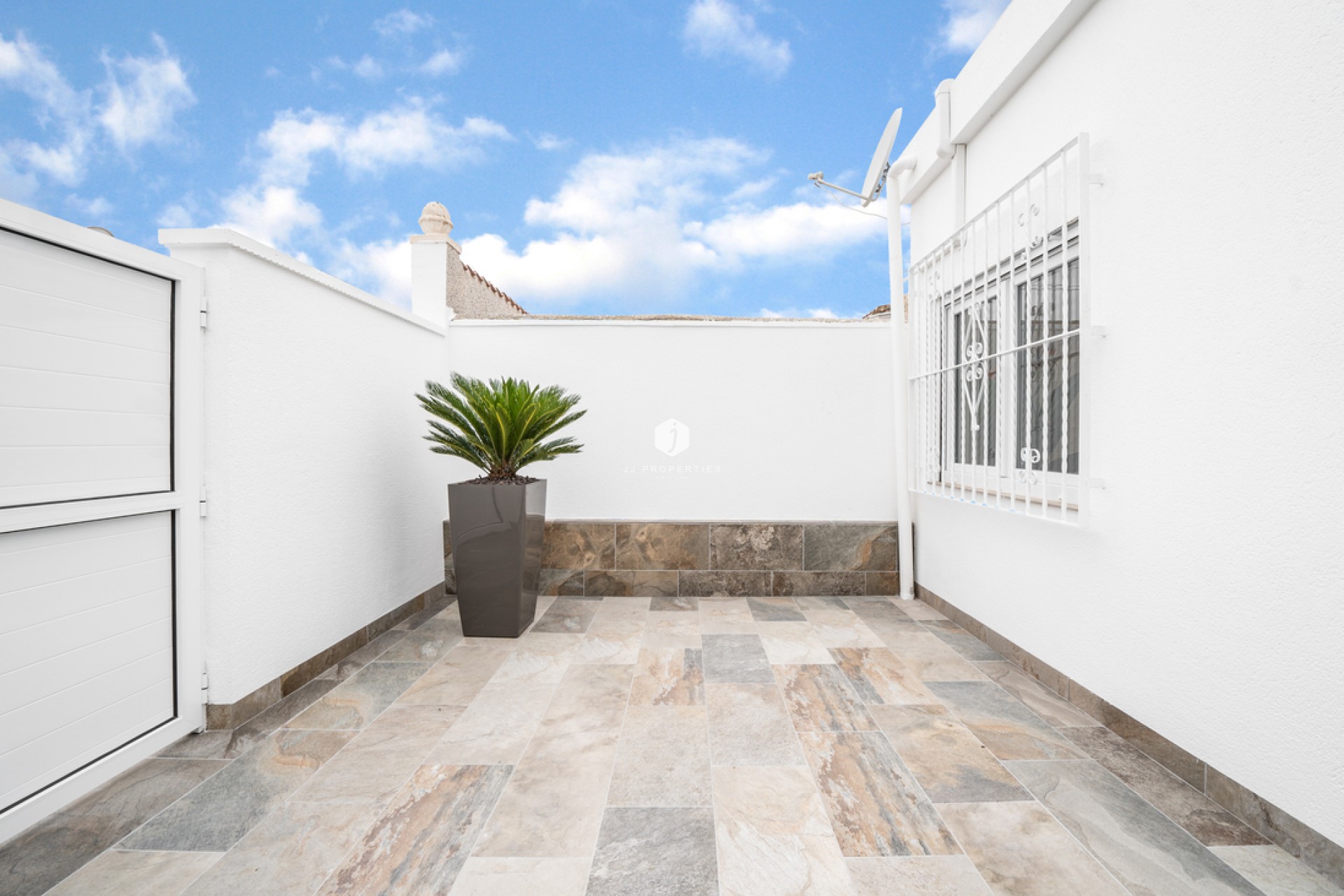 Z drugiej ręki - Bungalow -
Torrevieja - Torretas
