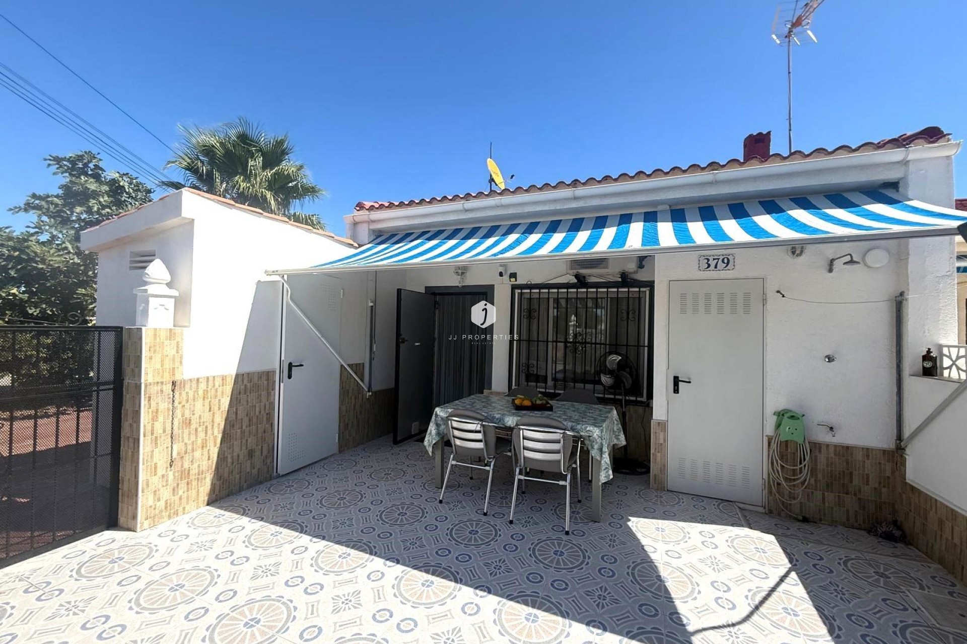 Z drugiej ręki - Bungalow -
Torrevieja - Torretas