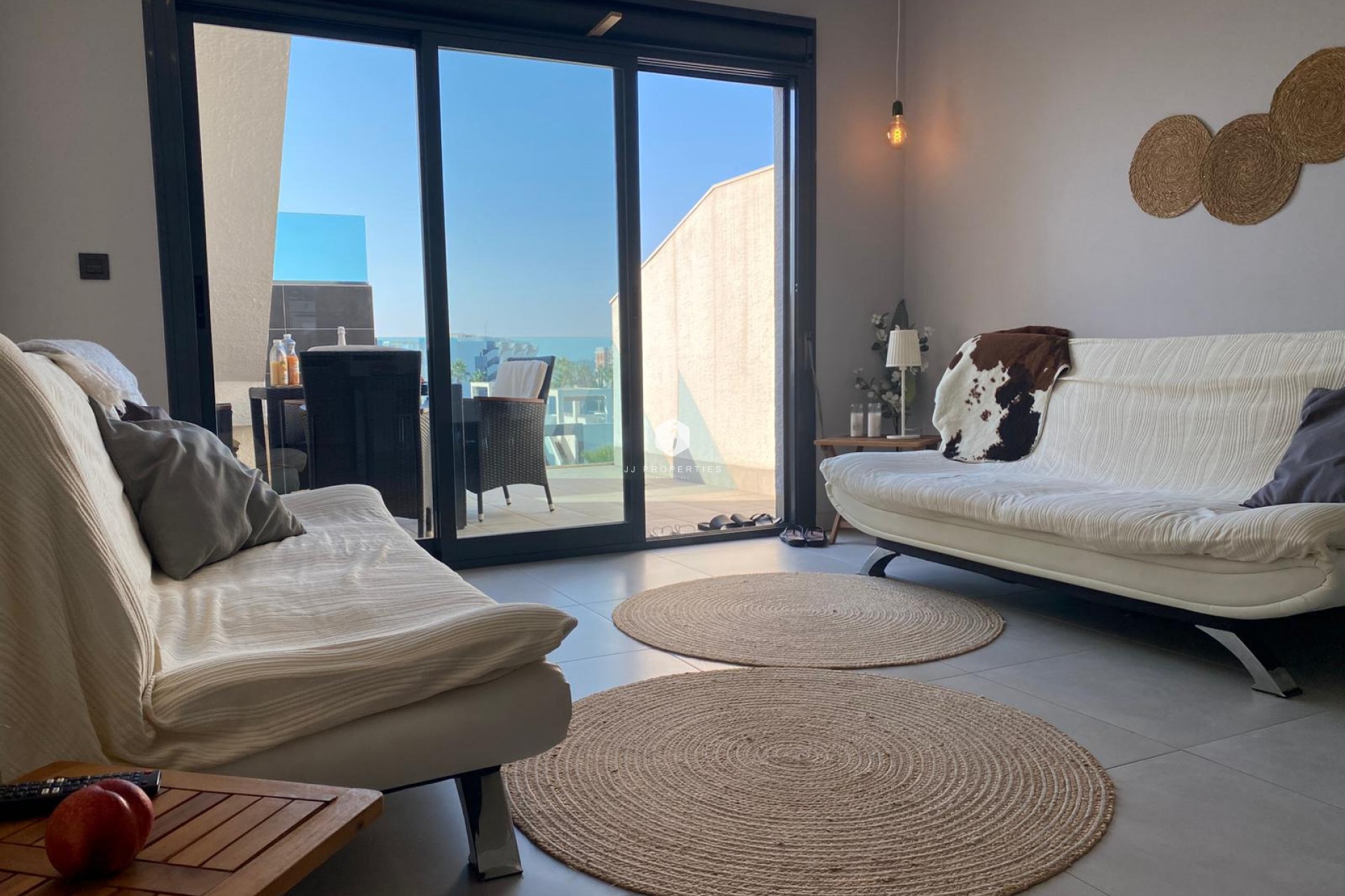 Z drugiej ręki - Daszek -
El Raso - Costa Blanca