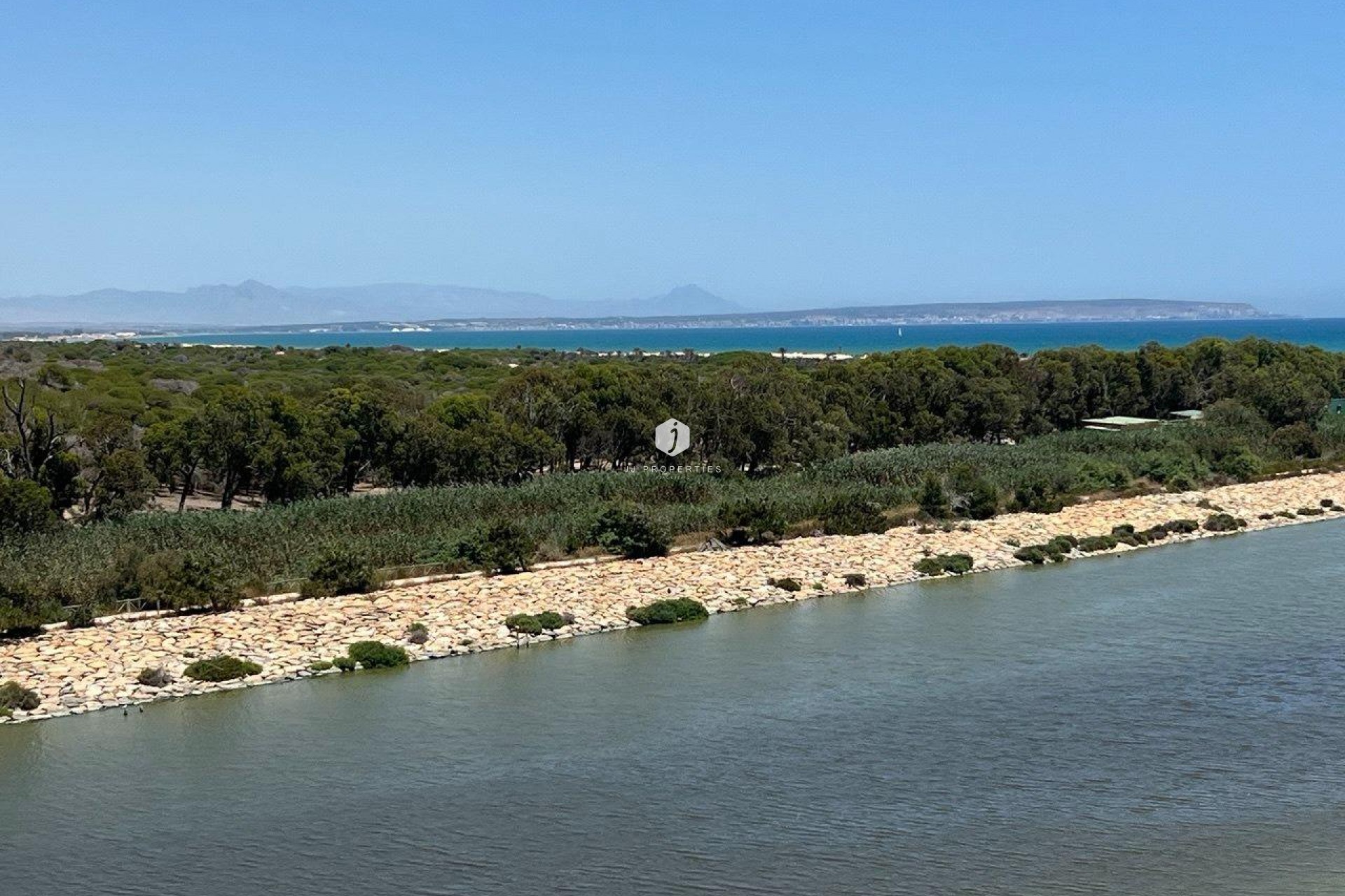 Z drugiej ręki - Daszek -
Guardamar del Segura - puerto deportivo