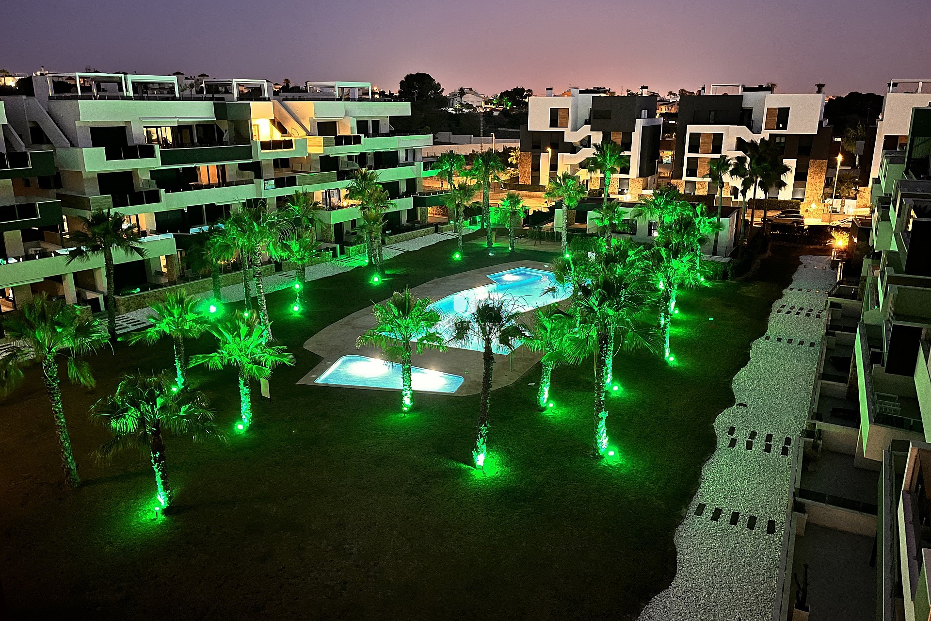 Z drugiej ręki - Daszek -
Orihuela Costa - Costa Blanca