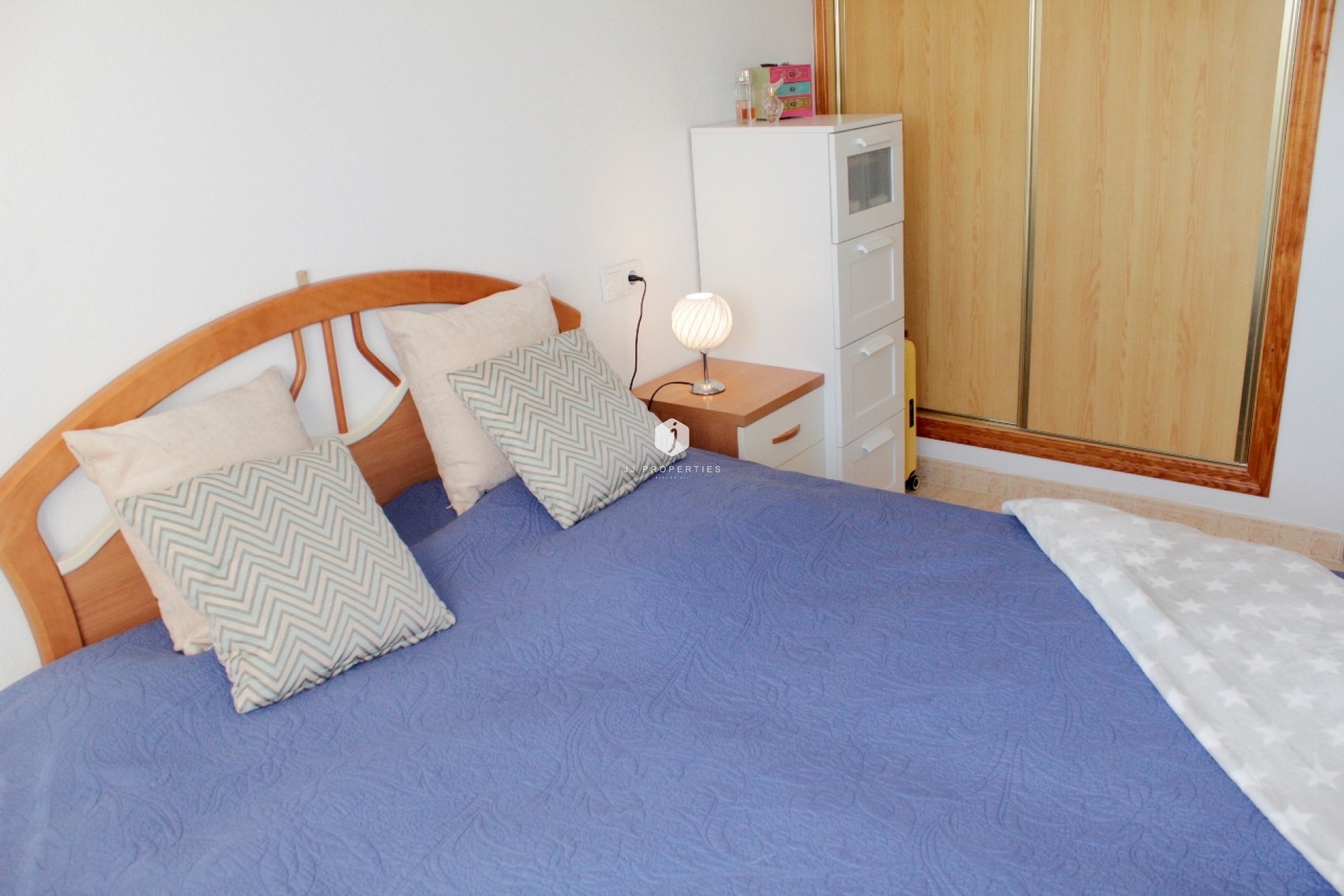 Z drugiej ręki - Daszek -
Orihuela Costa - Costa Blanca