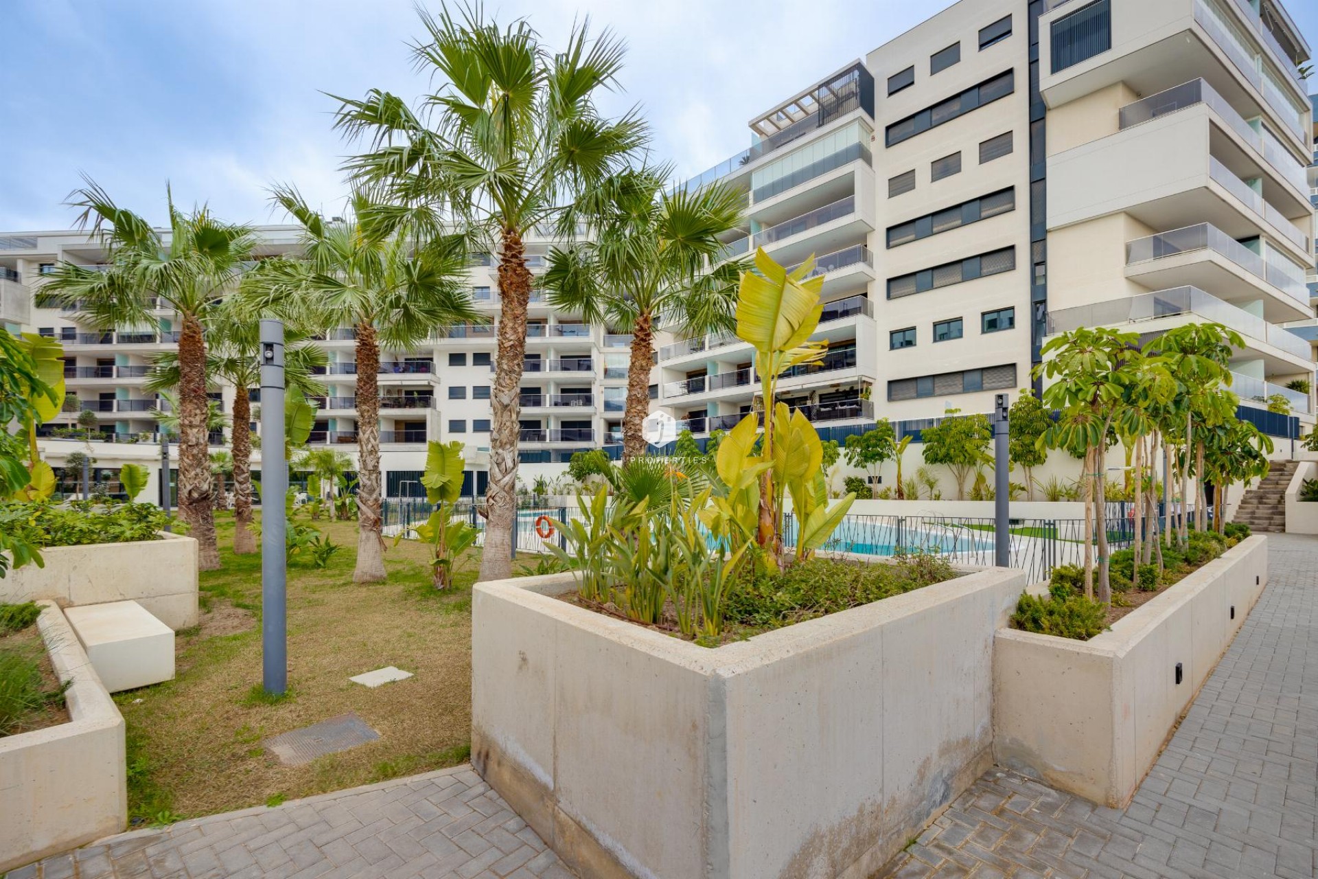 Z drugiej ręki - Daszek -
Orihuela Costa - Costa Blanca