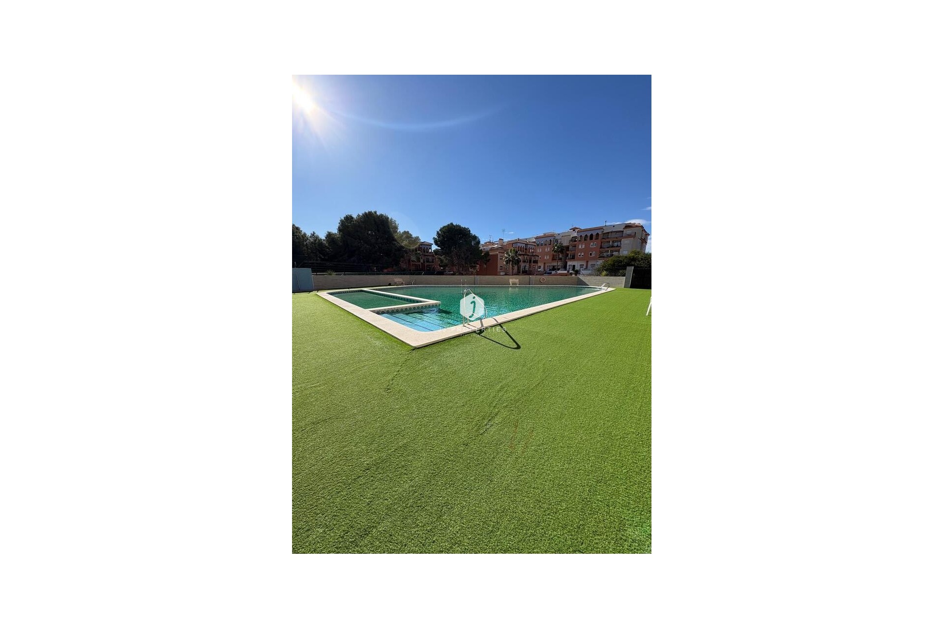 Z drugiej ręki - Daszek -
Playa Flamenca - Costa Blanca