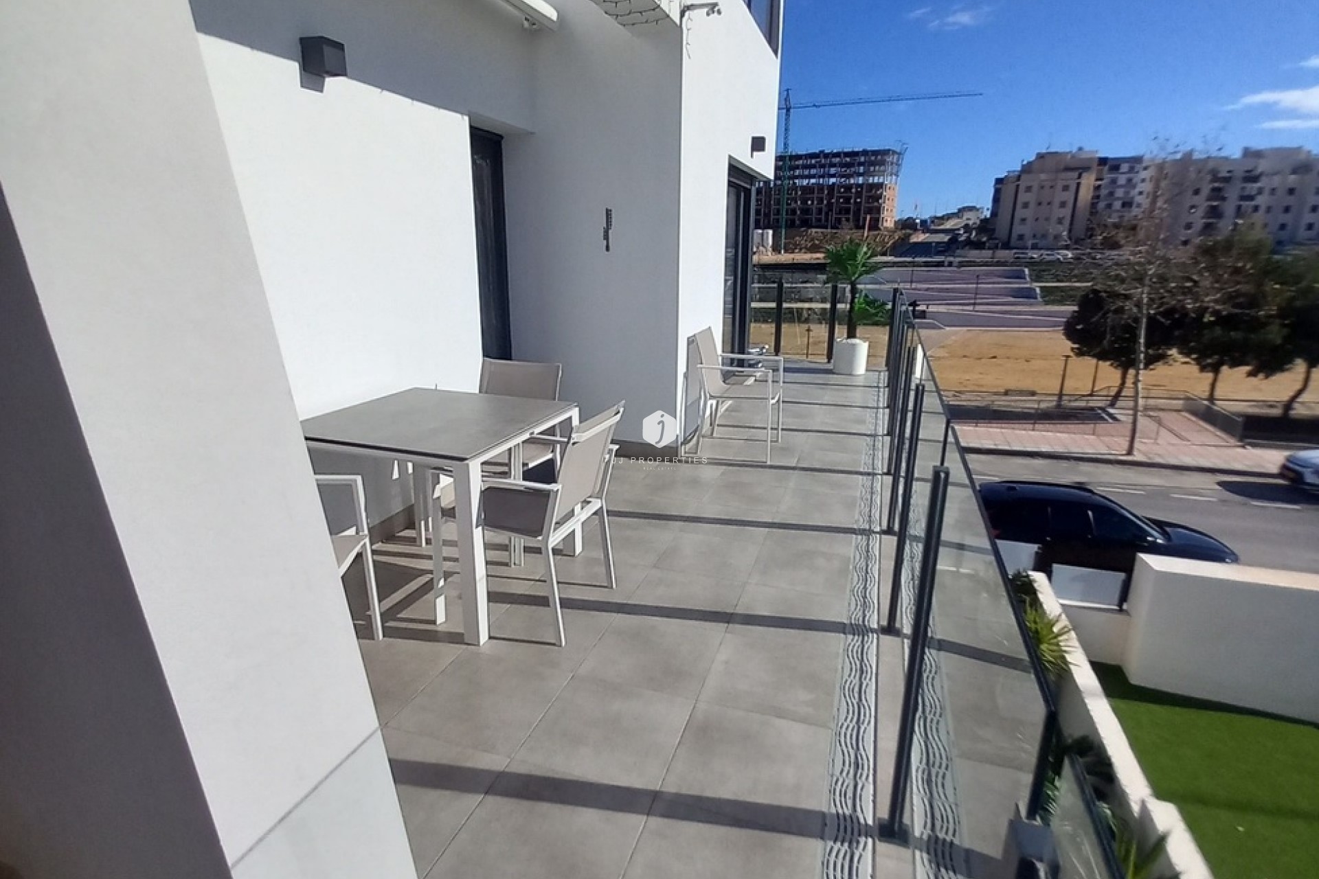 Z drugiej ręki - Daszek -
San Miguel de Salinas - Costa Blanca