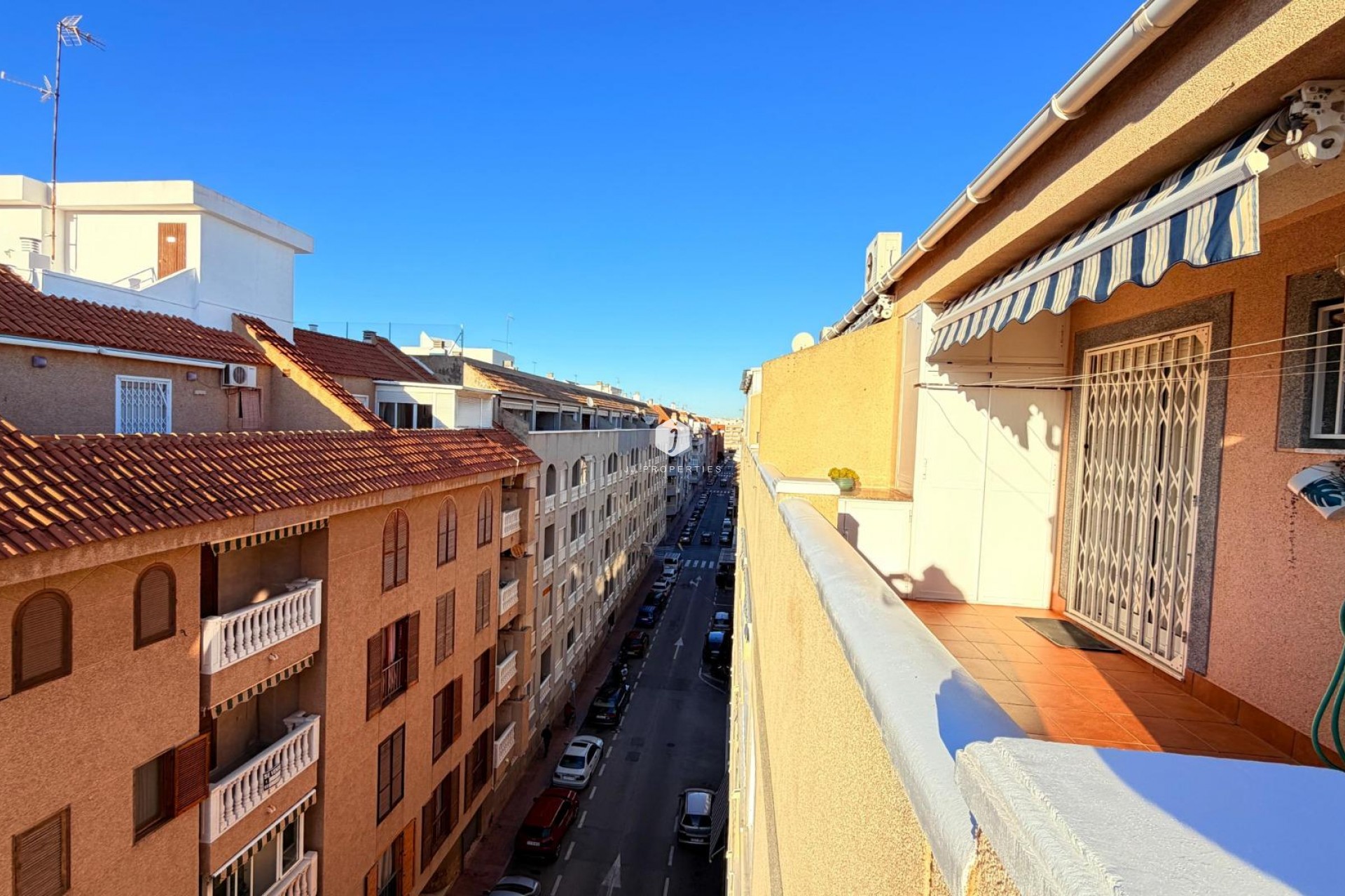 Z drugiej ręki - Daszek -
Torrevieja - Acequion