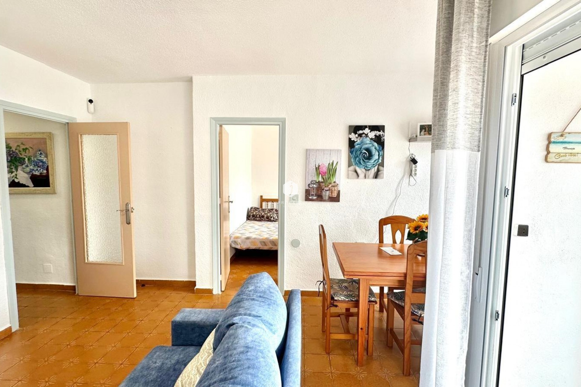 Z drugiej ręki - Daszek -
Torrevieja - Centro