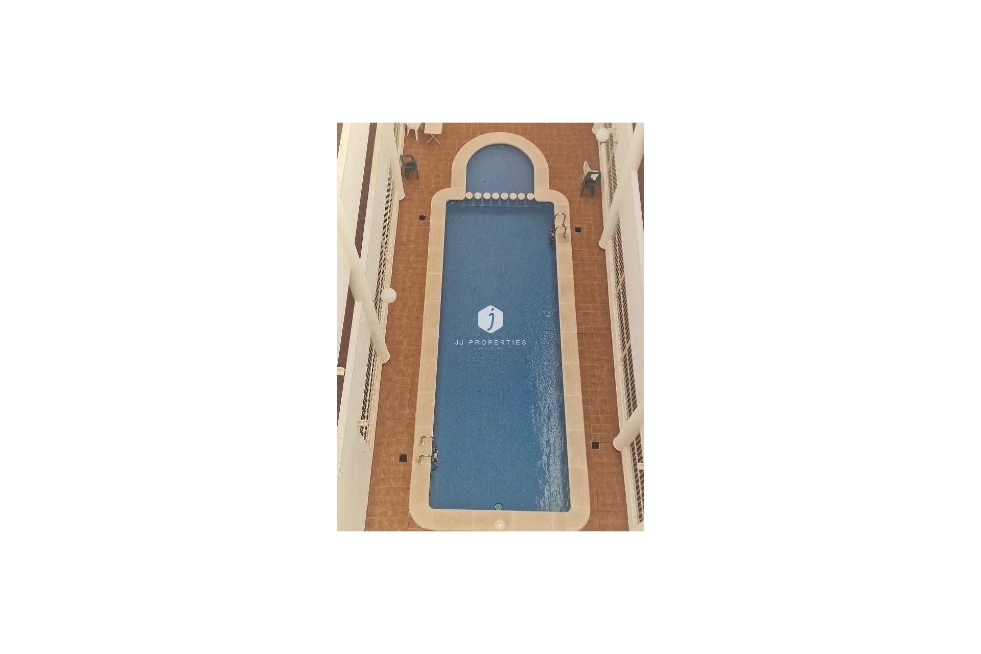 Z drugiej ręki - Daszek -
Torrevieja - Centro