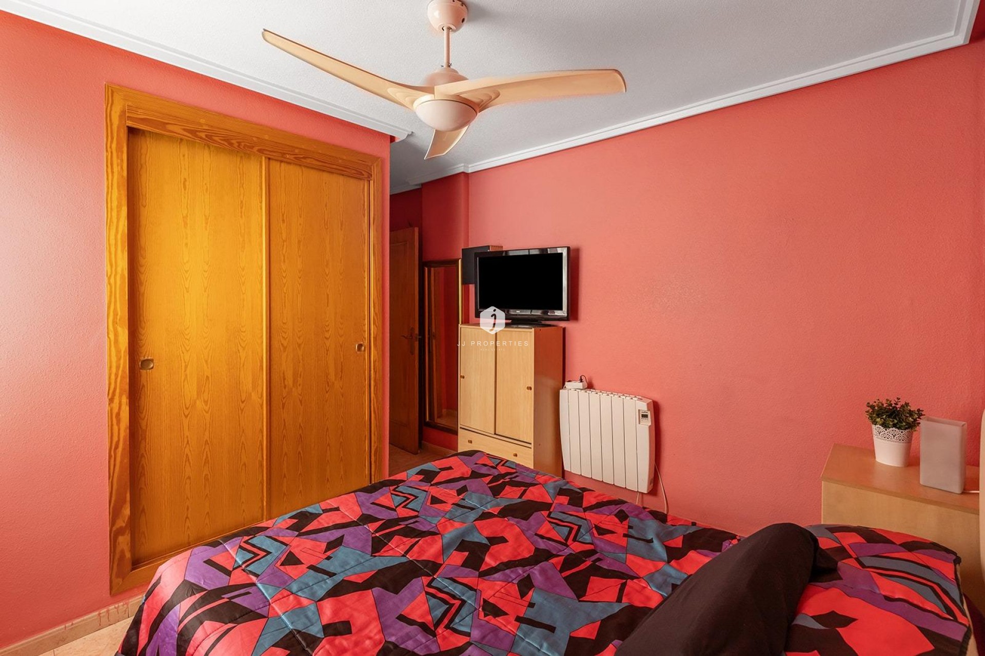 Z drugiej ręki - Daszek -
Torrevieja - El molino