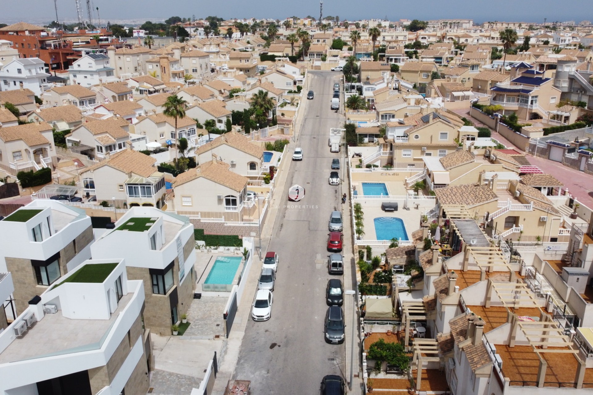 Z drugiej ręki - Daszek -
Torrevieja - La Florida