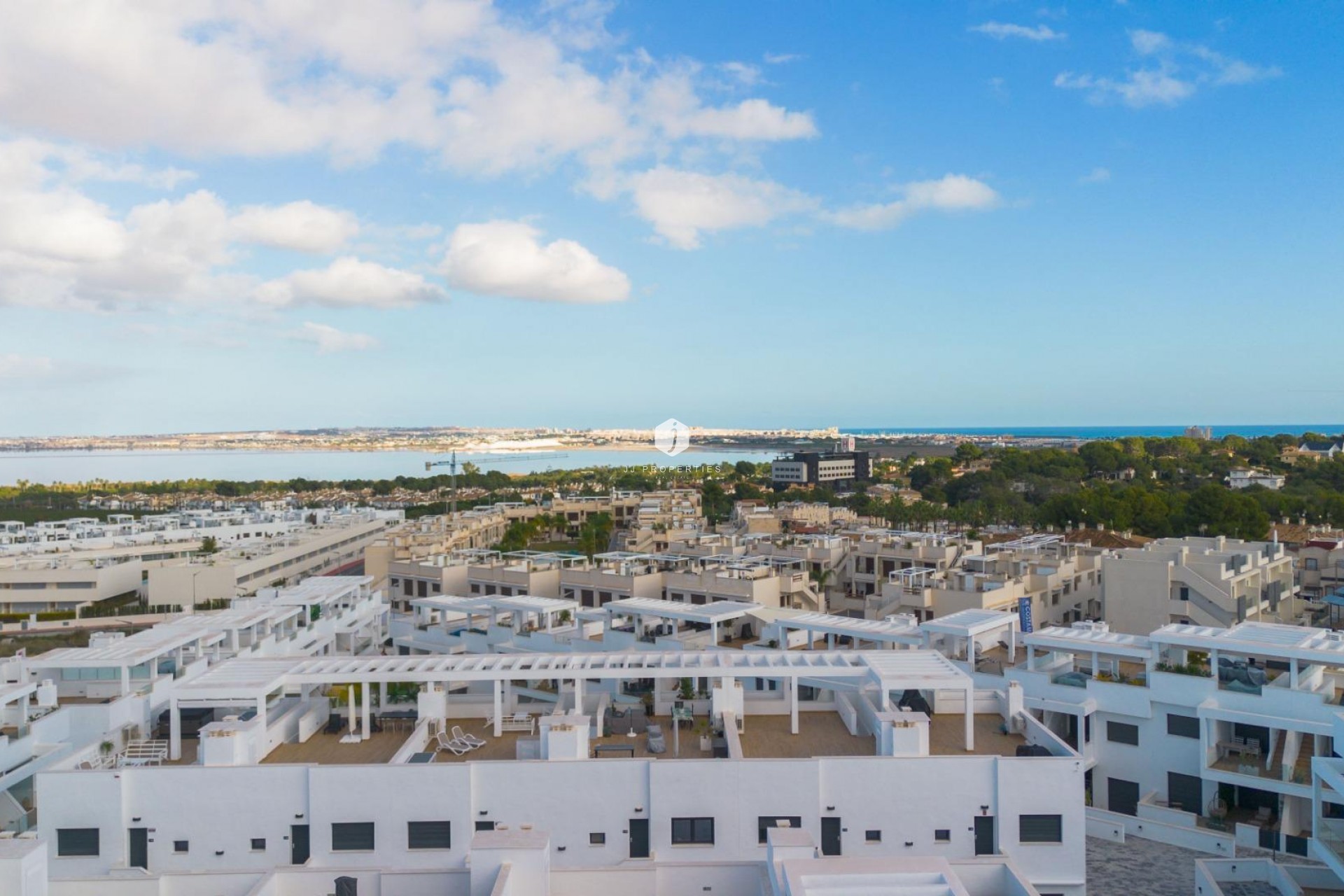 Z drugiej ręki - Daszek -
Torrevieja - Los Balcones - Los Altos del Edén