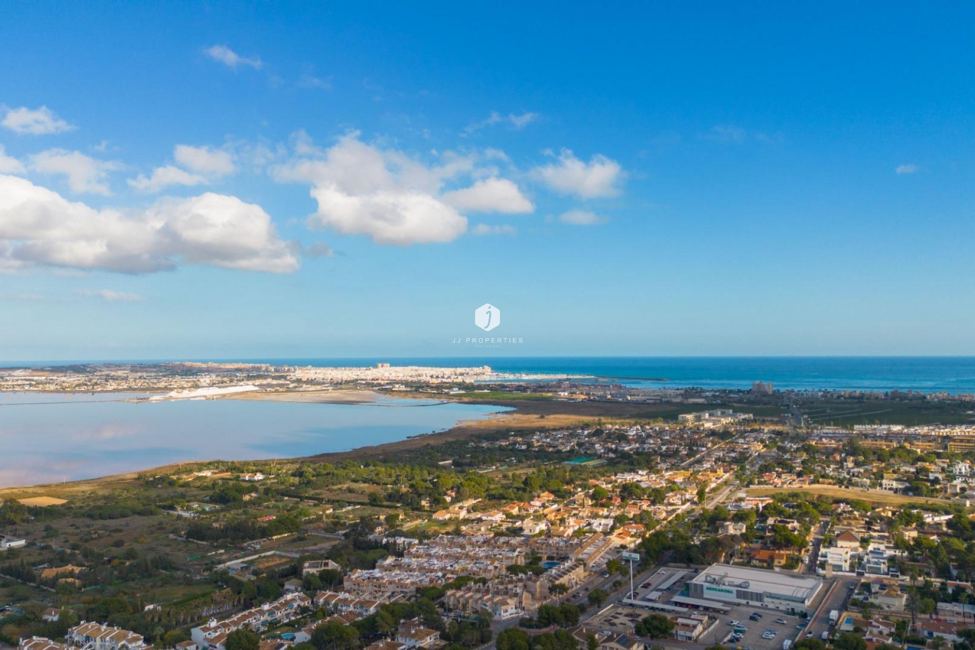 Z drugiej ręki - Daszek -
Torrevieja - Los Balcones - Los Altos del Edén