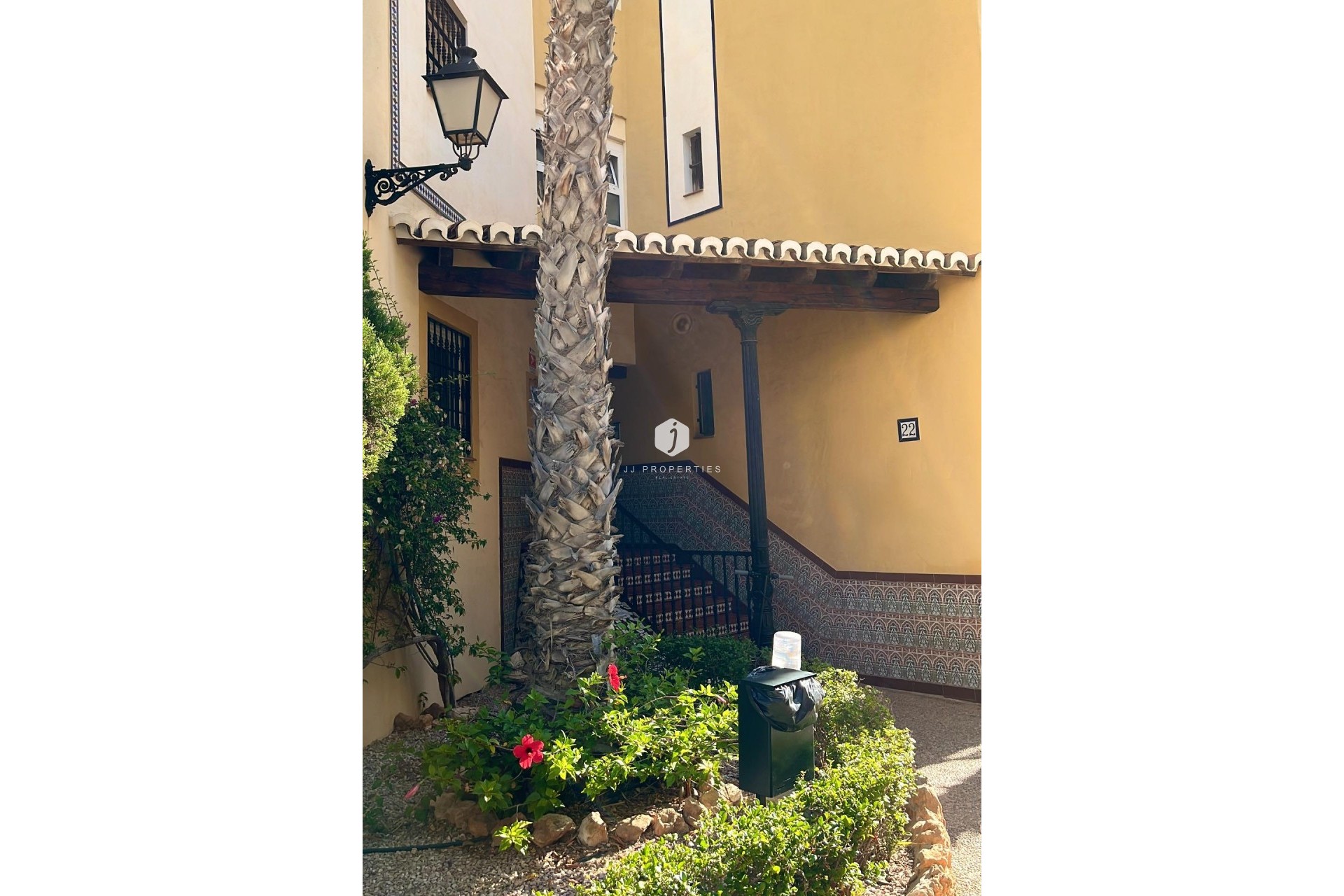 Z drugiej ręki - Daszek -
Torrevieja - Los Frutales