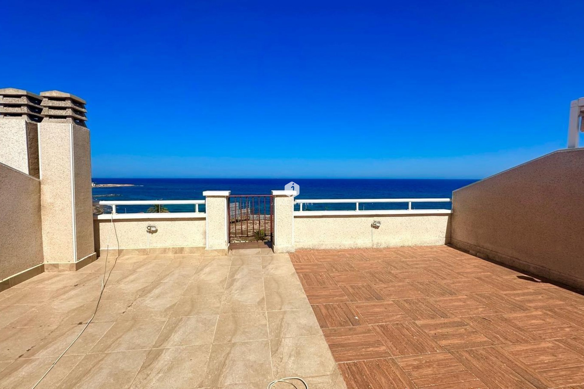 Z drugiej ręki - Daszek -
Torrevieja - Playa del Cura