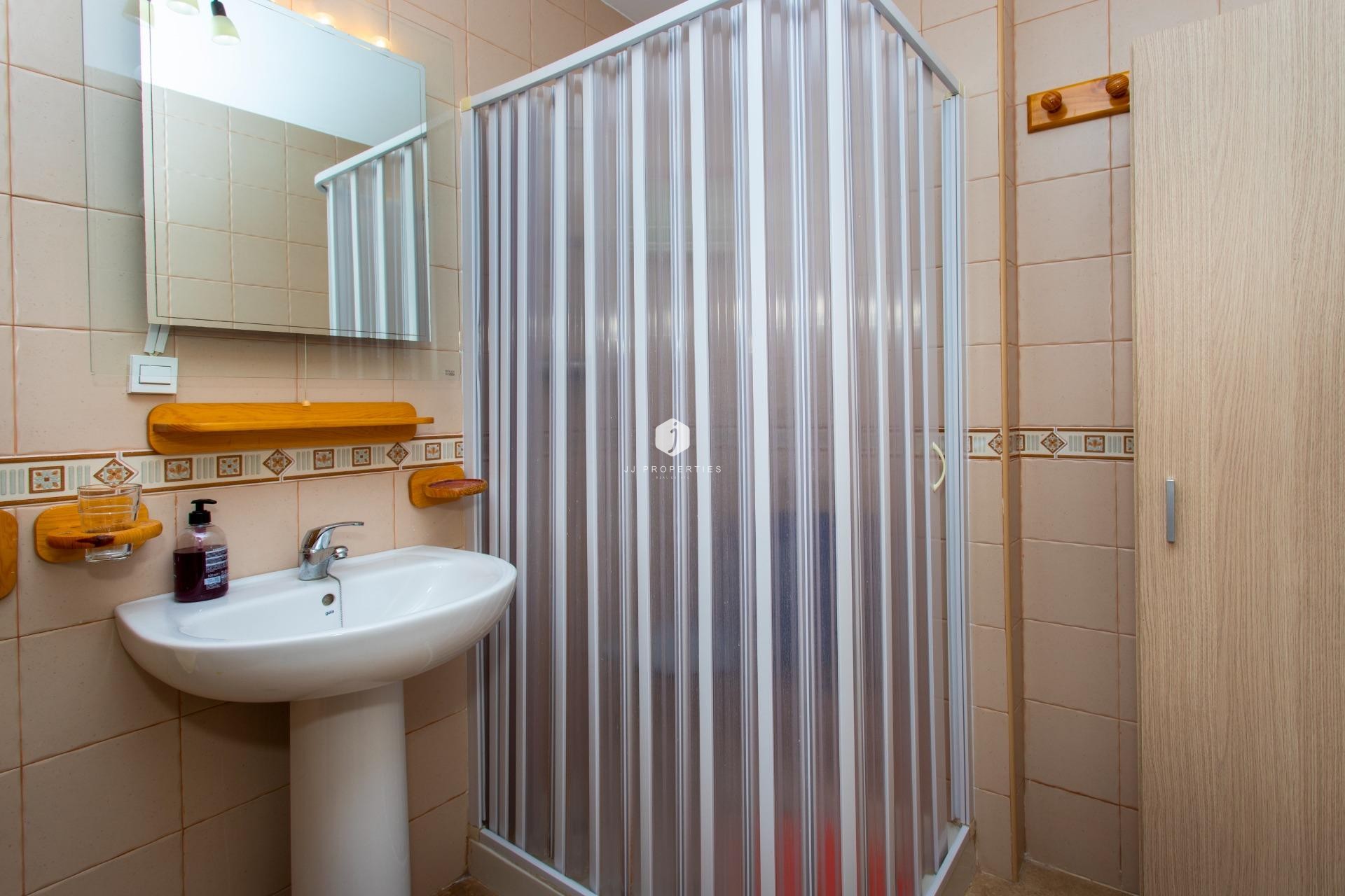 Z drugiej ręki - Daszek -
Torrevieja - Playa del Cura